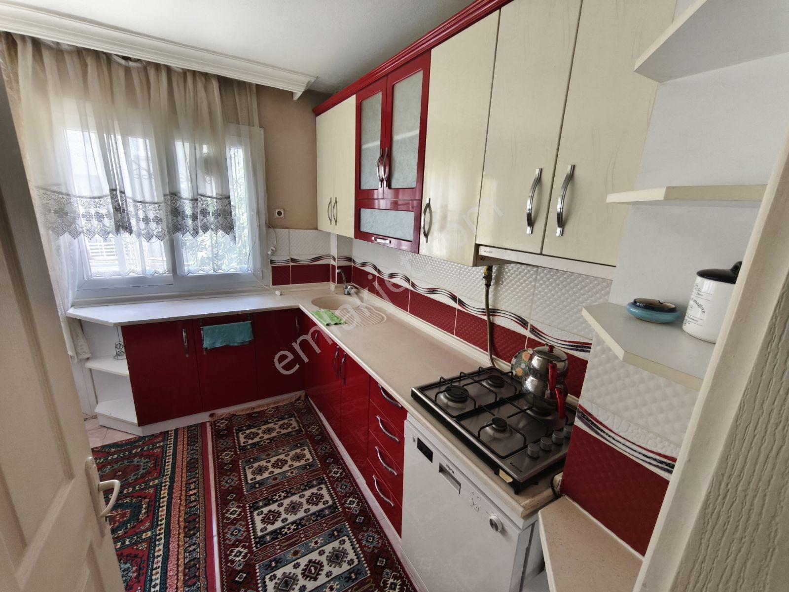 Üçyol Meydan Yakını 2+1 Doğalgazlı Dubleks Full Eşyalı - Görsel 18