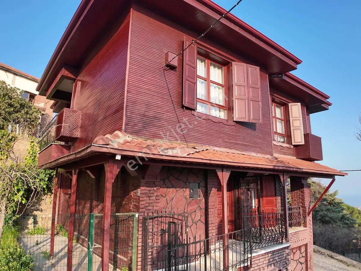 Altınoluk Satılık Müstakil Villa | Deniz Manzaralı | Merkezde | Özel Yapım | Otoparklı - Görsel 2