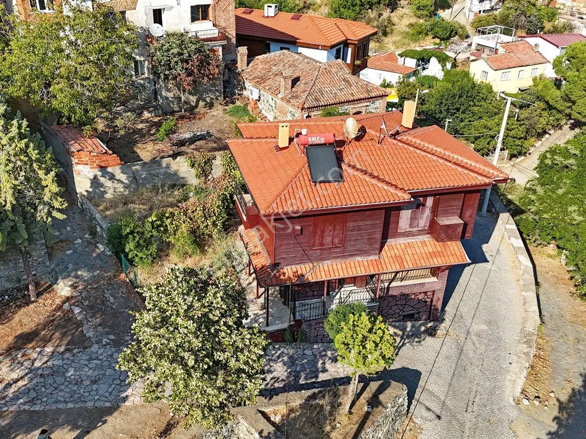 Altınoluk Satılık Müstakil Villa | Deniz Manzaralı | Merkezde | Özel Yapım | Otoparklı - Görsel 4