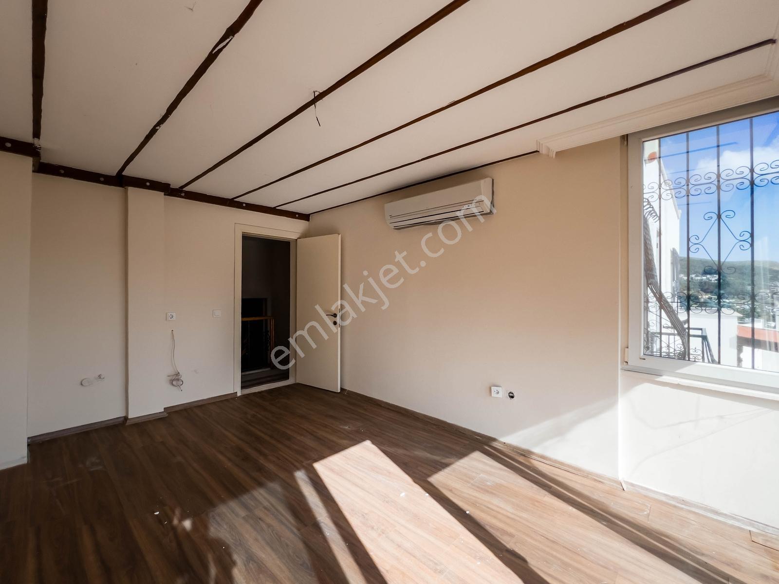 Villatepe Evleri'nde Kesintisiz Kale Ve Deniz Manzaralı Villa - Görsel 20