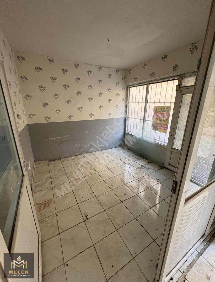 Melek Emlaktan Turgutreiste Kiralık Düz Giriş Dükkan 170 M2 - Görsel 8