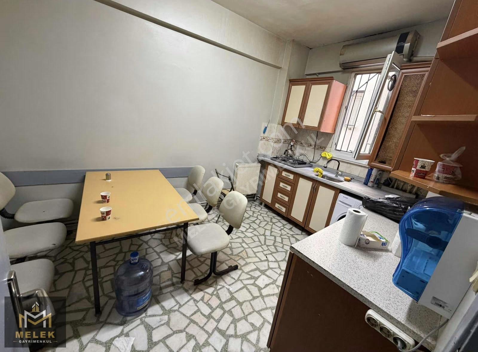 Melek Emlaktan 355 M2 Kiralık Caddede Dükkan - Görsel 19
