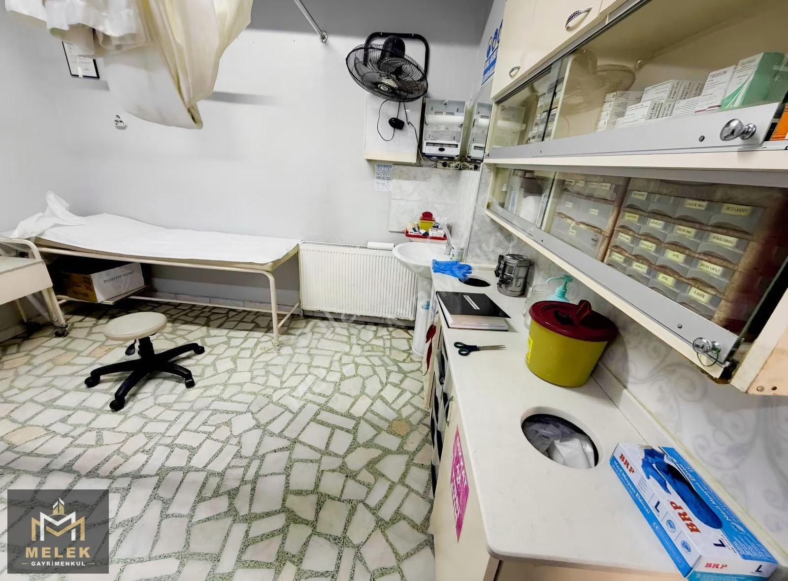Melek Emlaktan 355 M2 Kiralık Caddede Dükkan - Görsel 11