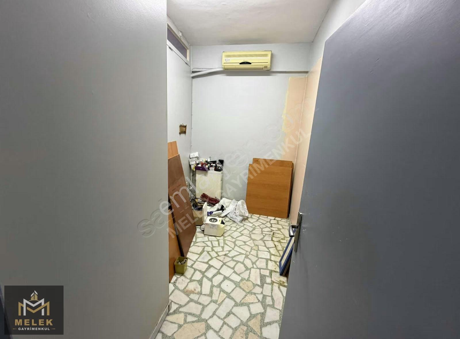 Melek Emlaktan 355 M2 Kiralık Caddede Dükkan - Görsel 2