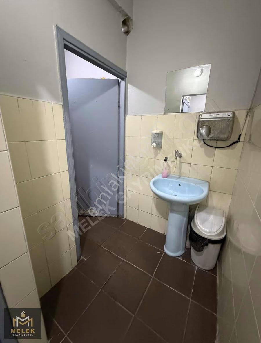 Melek Emlaktan 355 M2 Kiralık Caddede Dükkan - Görsel 18