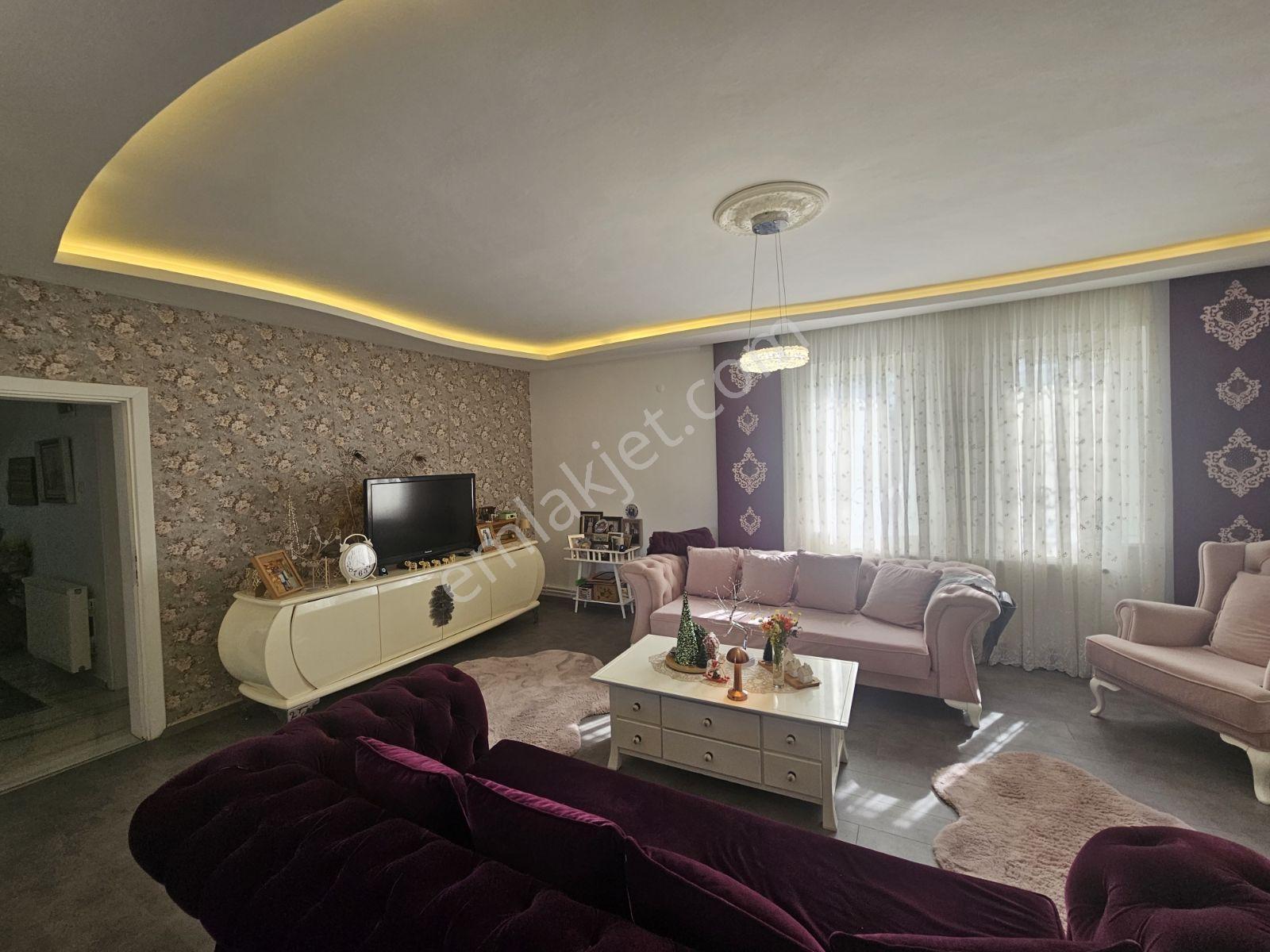 Çatalçam Da Deniz Manzaralı, Hobi Bahçeli Villa - Görsel 11