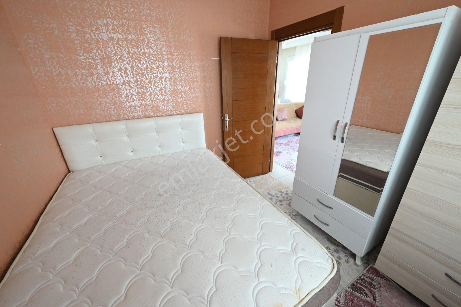 Üstünkent'ten 34. Cadde Üzerinde Üniversite Yakını Kiralık 1+1 - Görsel 20