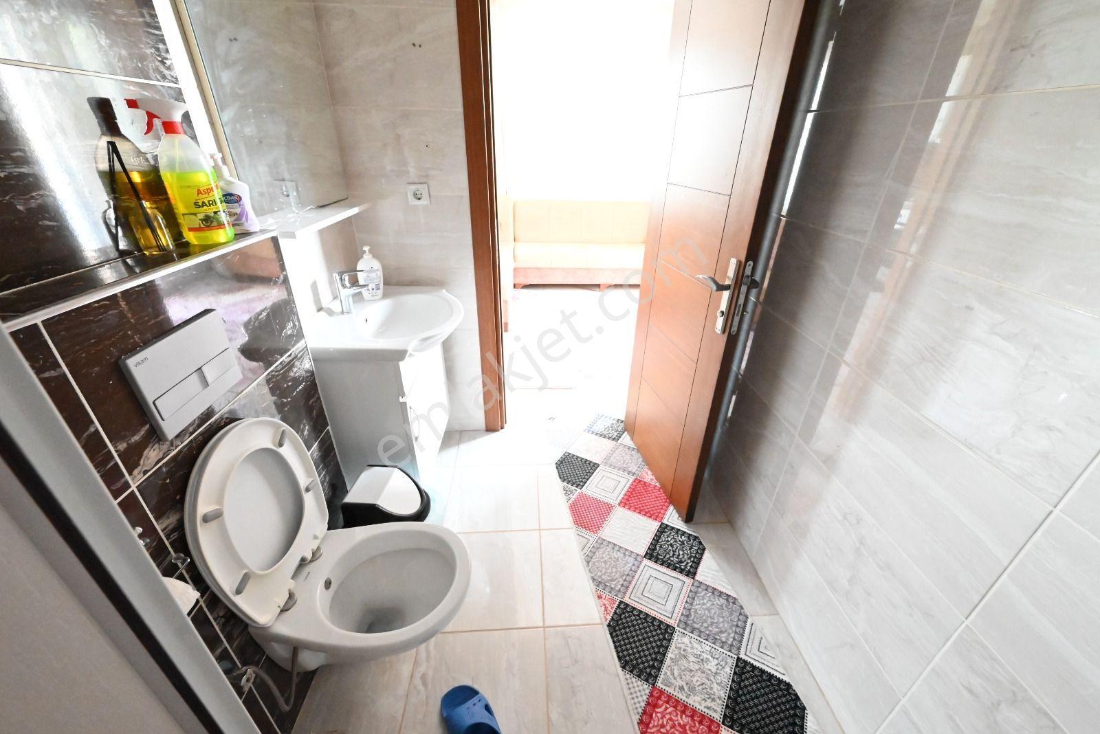 Üstünkent'ten 34. Cadde Üzerinde Üniversite Yakını Kiralık 1+1 - Görsel 29