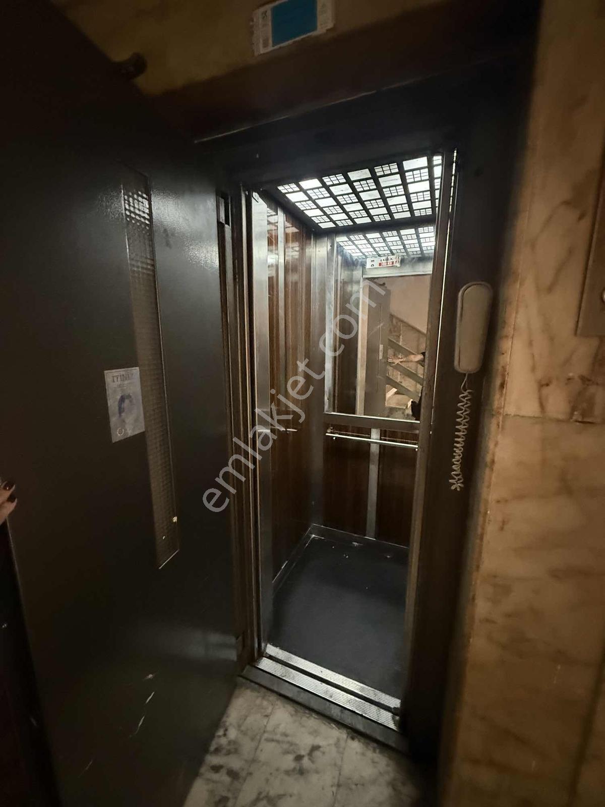 Aktif'ten İstasyon Civarı 155m2 Satılık Daire/ofis - Görsel 9