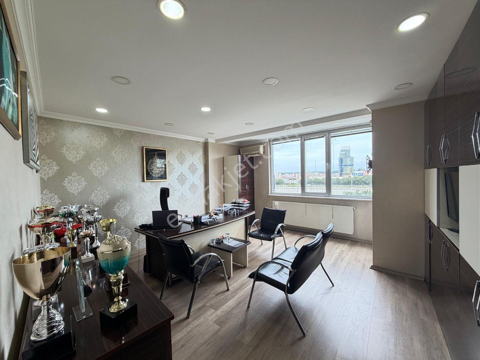 Seyrantepe Sanayide Kiralık Dükkan + Ofis Katı | Tem'e Yakın - Görsel 12