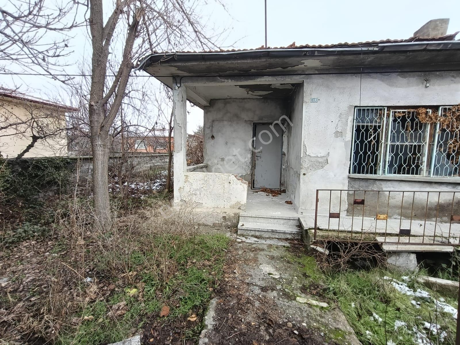 Arena Emlak'tan Köşe Başı 501 M2 Müstakil Bahçeli Ev Fiyat Düştü - Görsel 12