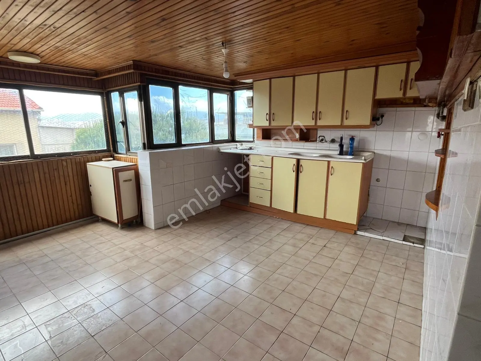 Buca Yiğitler Mah.de 2+1 95 M2 Teras Katı Kiralık Daire - Görsel 2