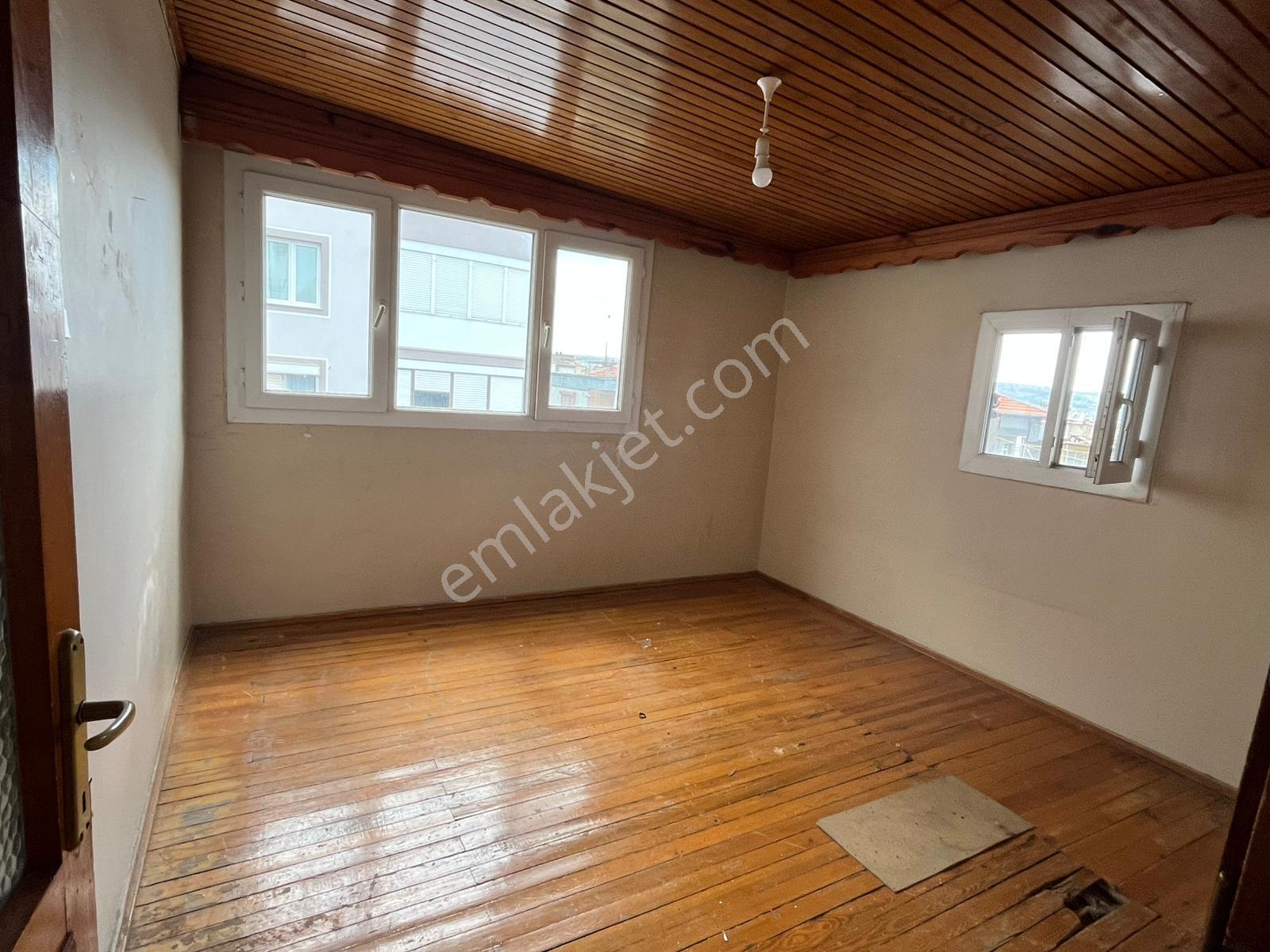 Buca Yiğitler Mah.de 2+1 95 M2 Teras Katı Kiralık Daire - Görsel 15