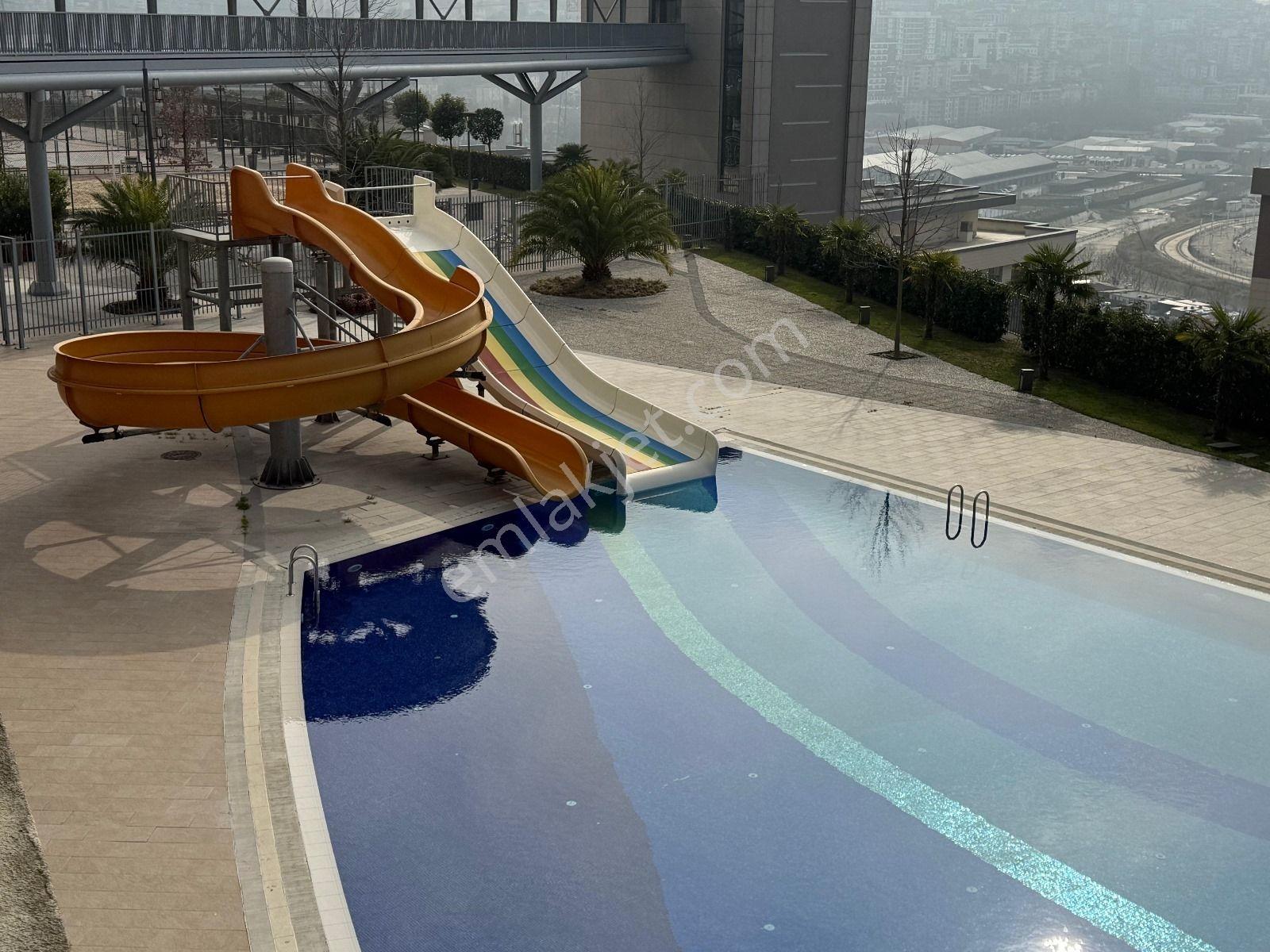 5.levent Torunlar Sitesinde Beyaz Eşyalı Kiralık 1+1 - Görsel 22
