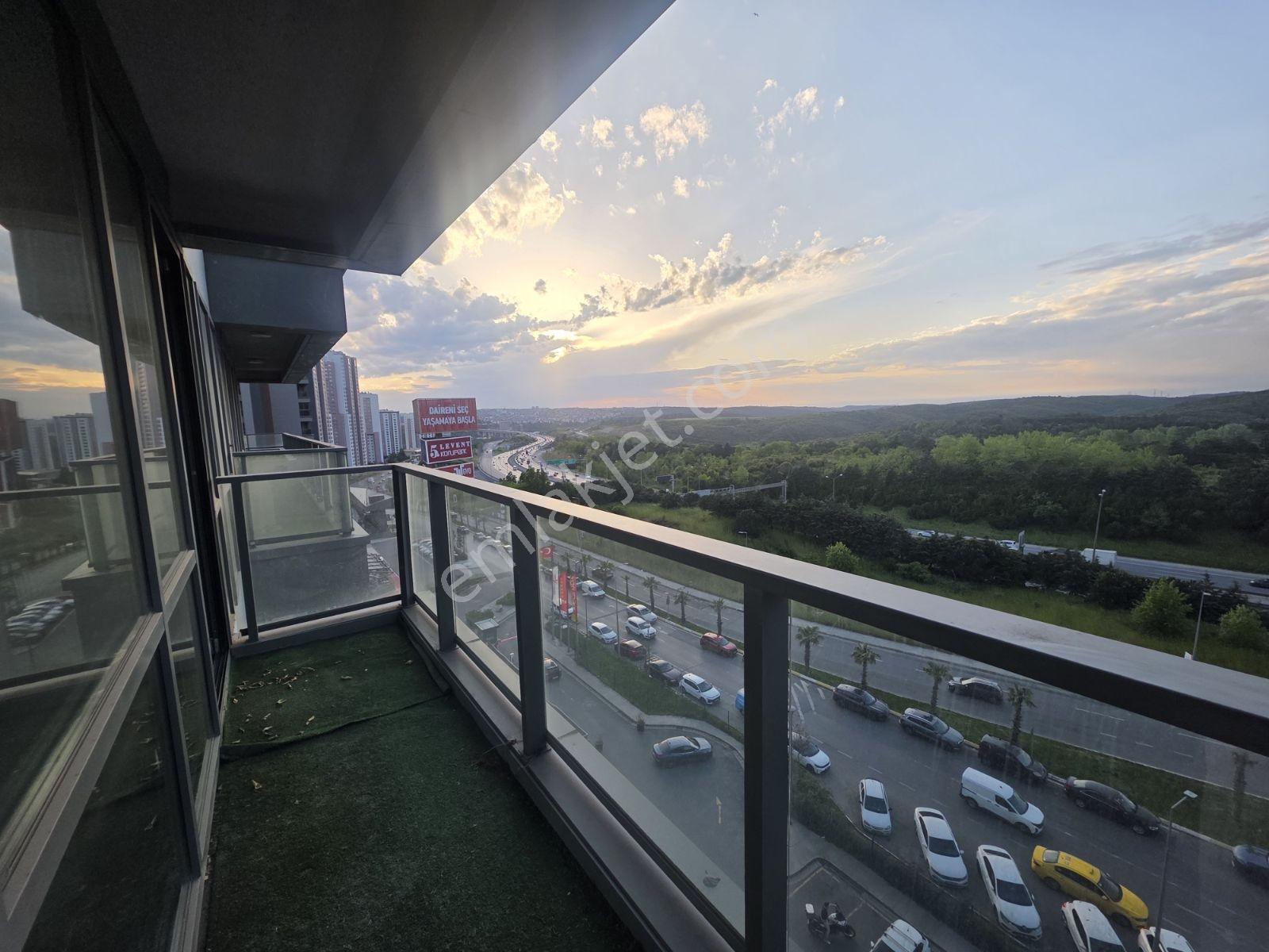 5.levent Torunlar Sitesinde Beyaz Eşyalı Kiralık 1+1 - Görsel 14
