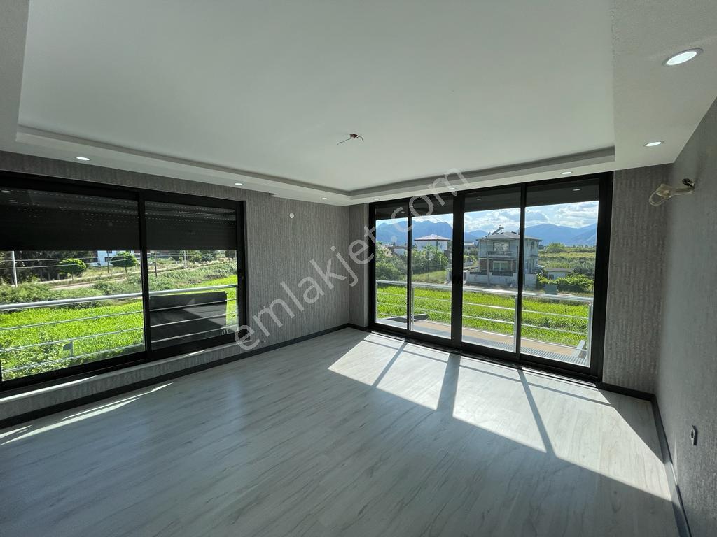 Bahçeyaka'da Satılık Villa - Görsel 14