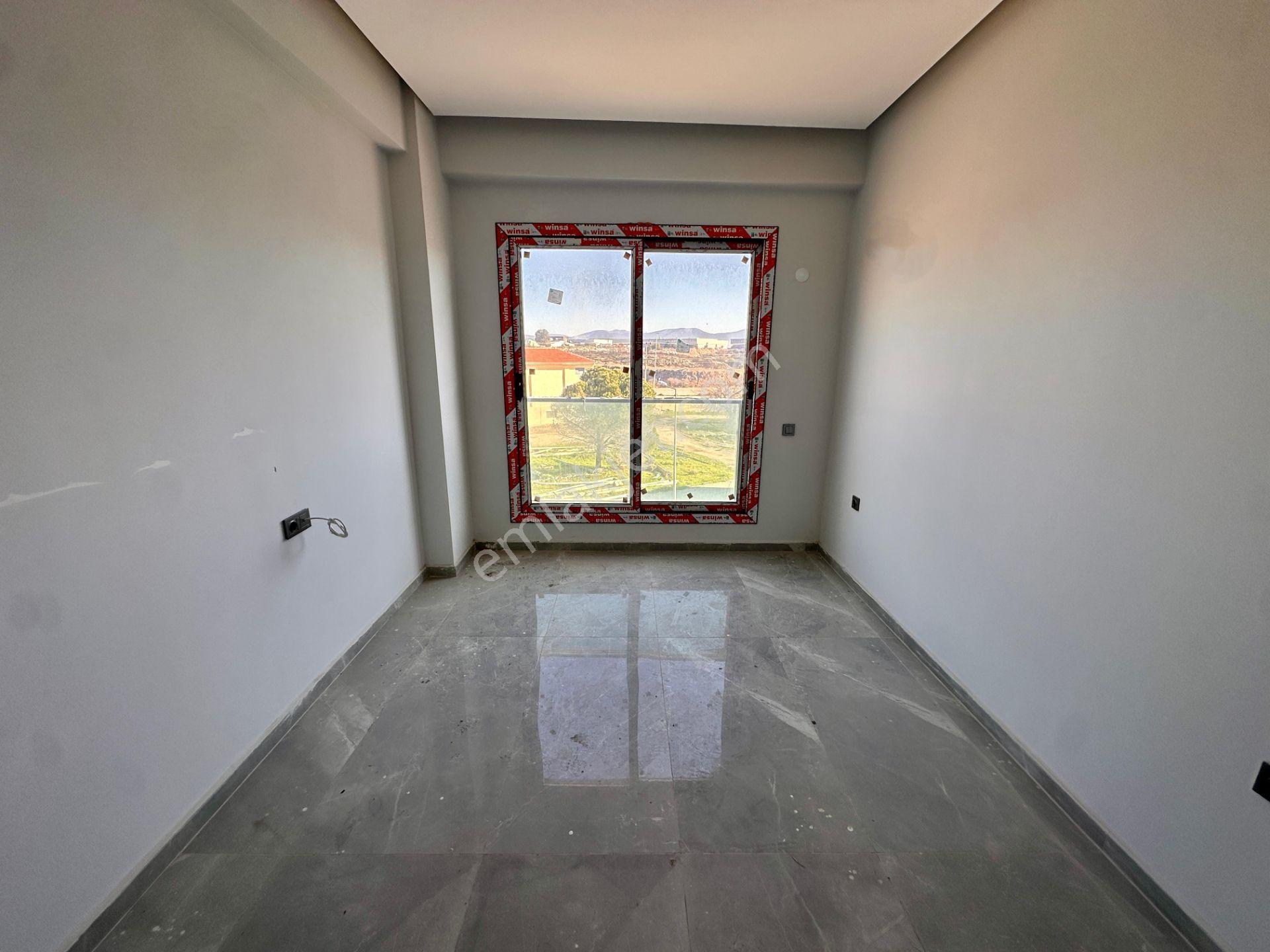 Havuzlu Asansörlü Sitede Ara Kat Plaja 1300 M Mesafede - Görsel 9