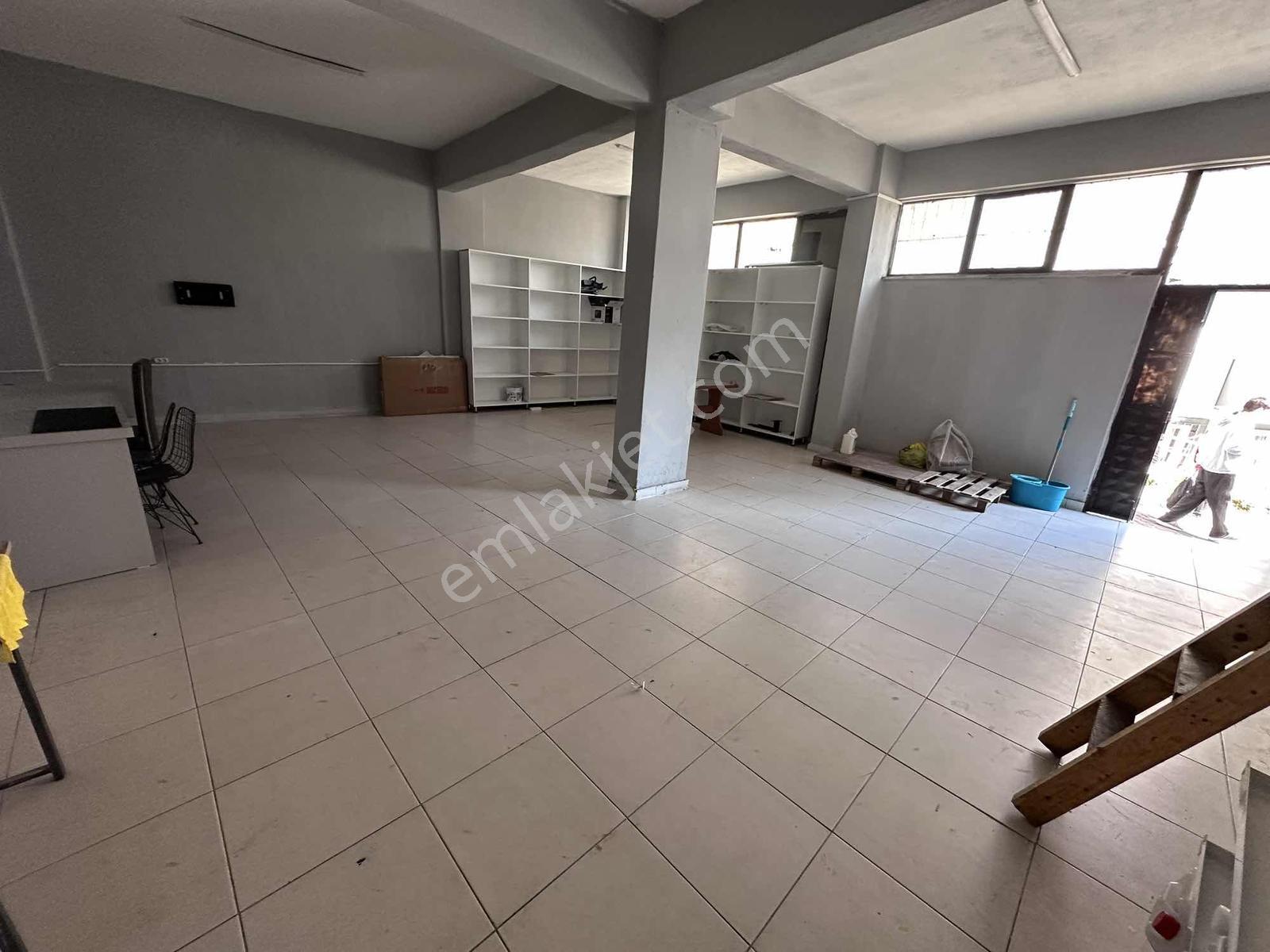 Hürriyet Mahallesi Cengiztopelcami Yani 90m2 Düzgiriş Dükkan - Görsel 6