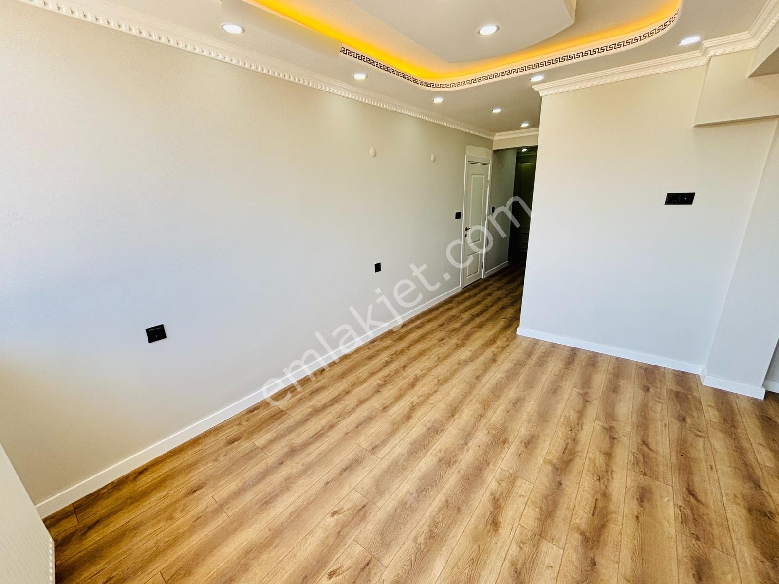 Sevinç'ten Lüks Dizayn ! Cephesi Tamamen Açık 100 M² Satılık 2+1 - Görsel 20