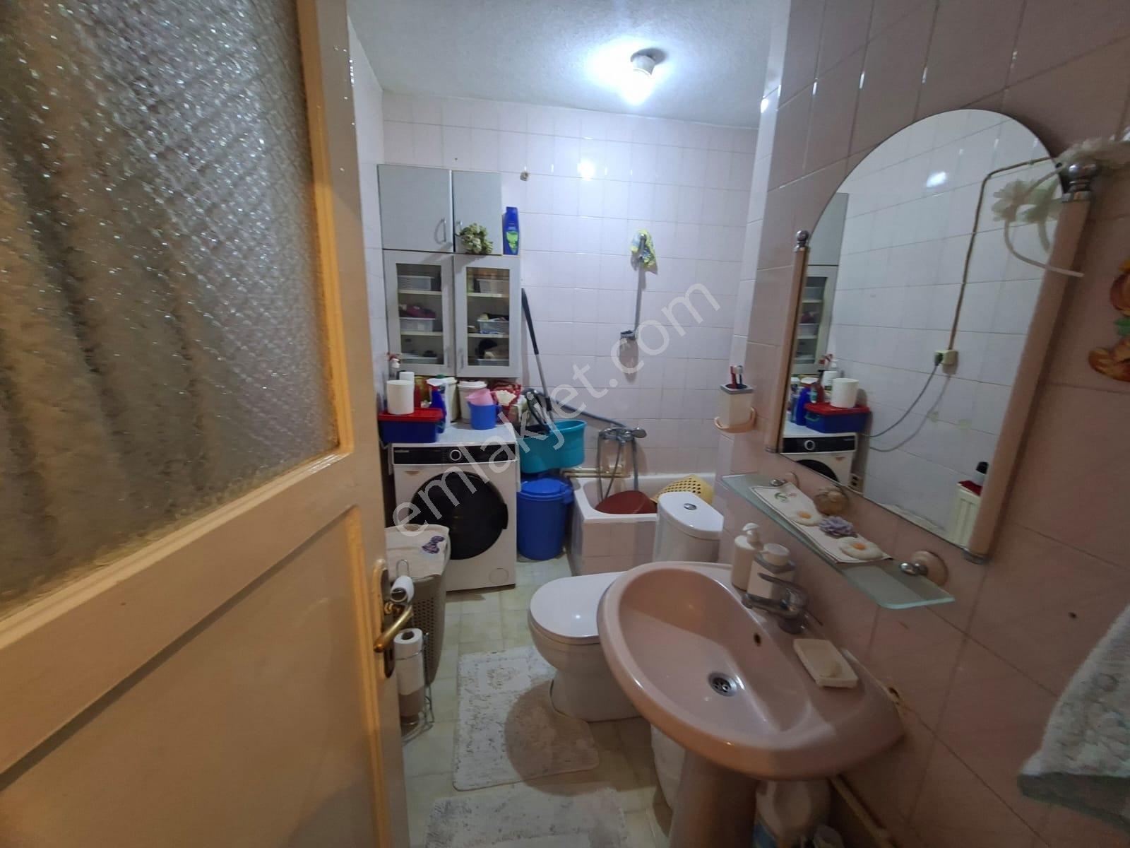 Güngören Merkez Mahallesinde Krediye Uygun Satılık Daire - Görsel 6