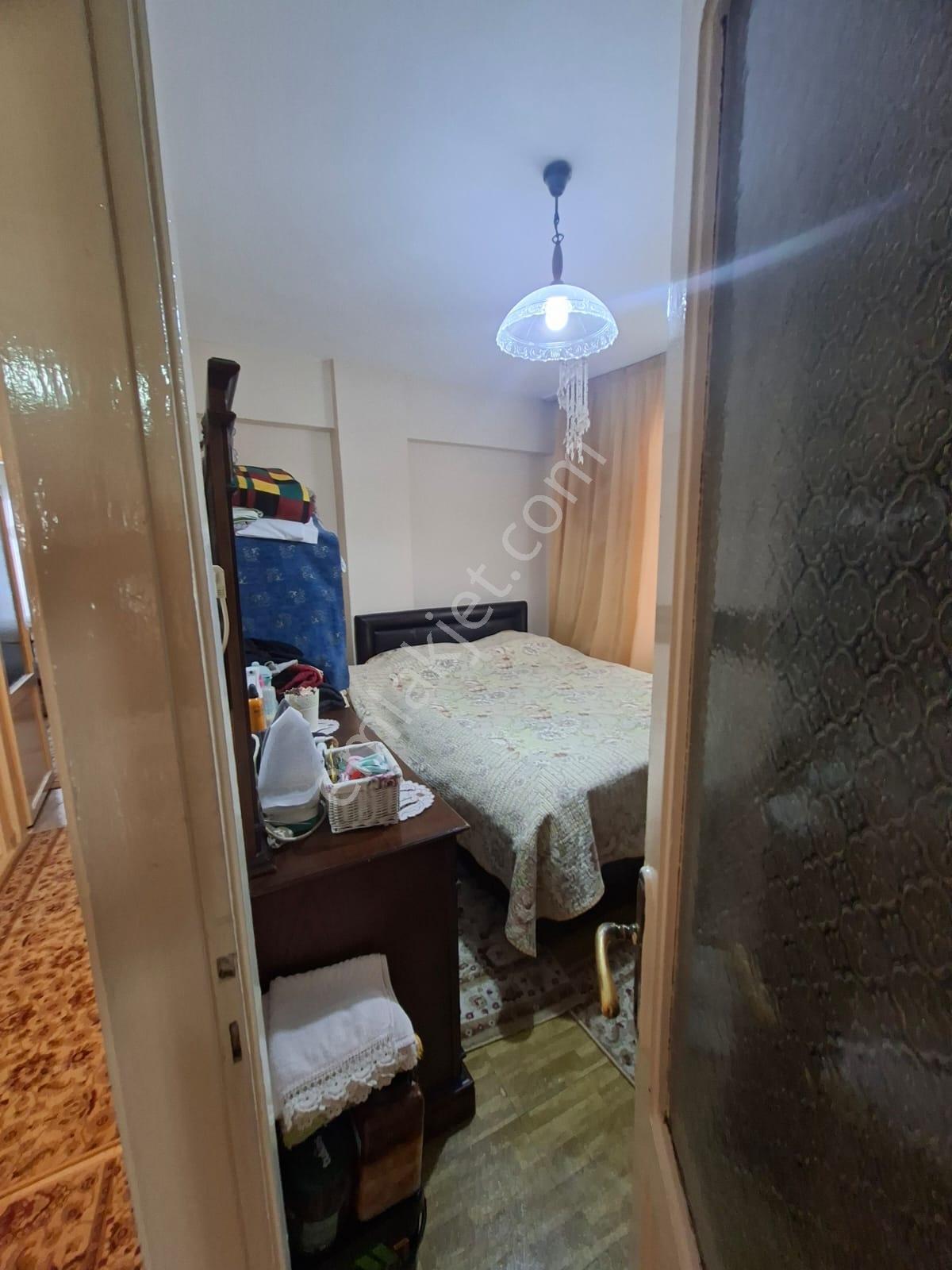 Güngören Merkez Mahallesinde Krediye Uygun Satılık Daire - Görsel 18