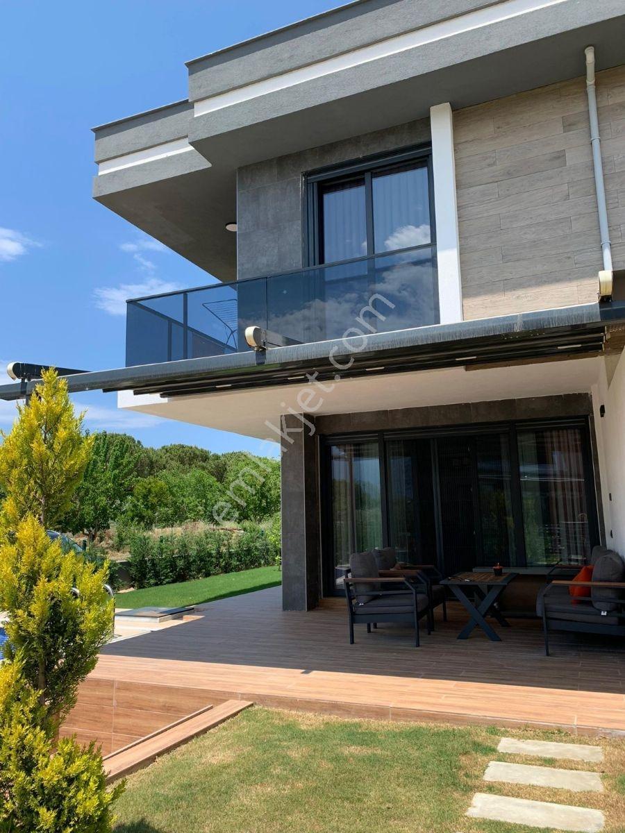 Aydın Kuşadası Davutlar Mahallesi'nde Havuzlu Satılık 3+1 Villa - Görsel 6