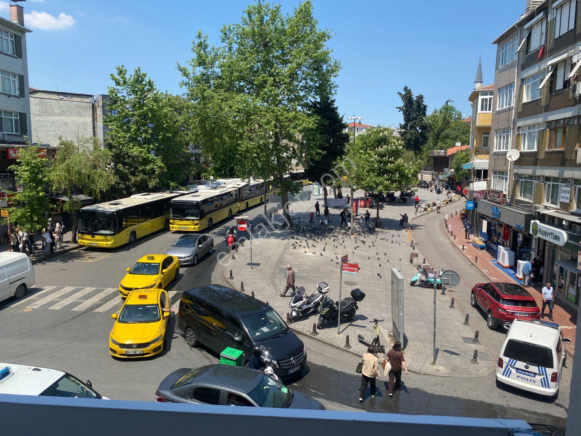Destan-094-k.m.paşa Meydanına Cepheli-1-oda-geniş-salon-orta-1-kat-55m2-ofis-katı-işyerine - Görsel 23