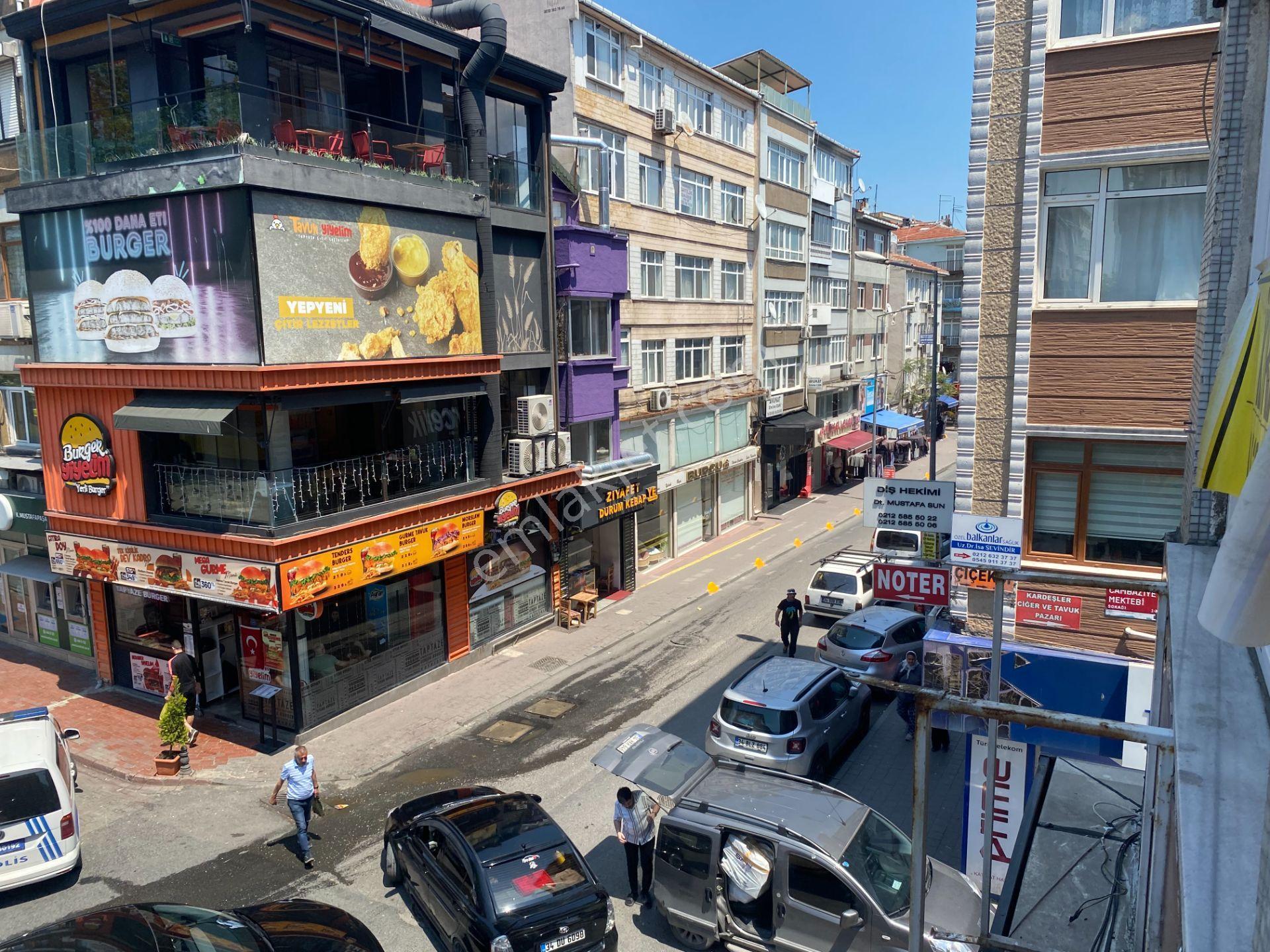 Destan-094-k.m.paşa Meydanına Cepheli-1-oda-geniş-salon-orta-1-kat-55m2-ofis-katı-işyerine - Görsel 25