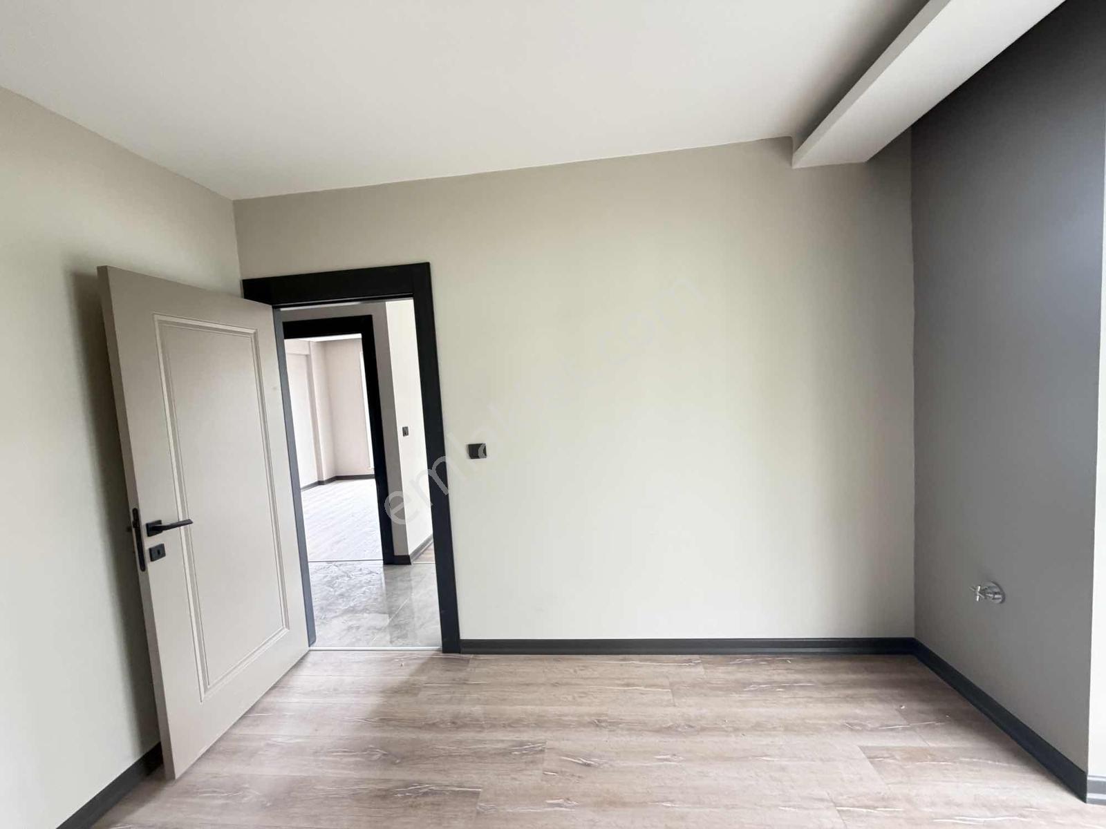 İncekte Site İçi Jewele Komşu İskanlı Ve Bahçe Kullanımlı 2+1 - Görsel 38