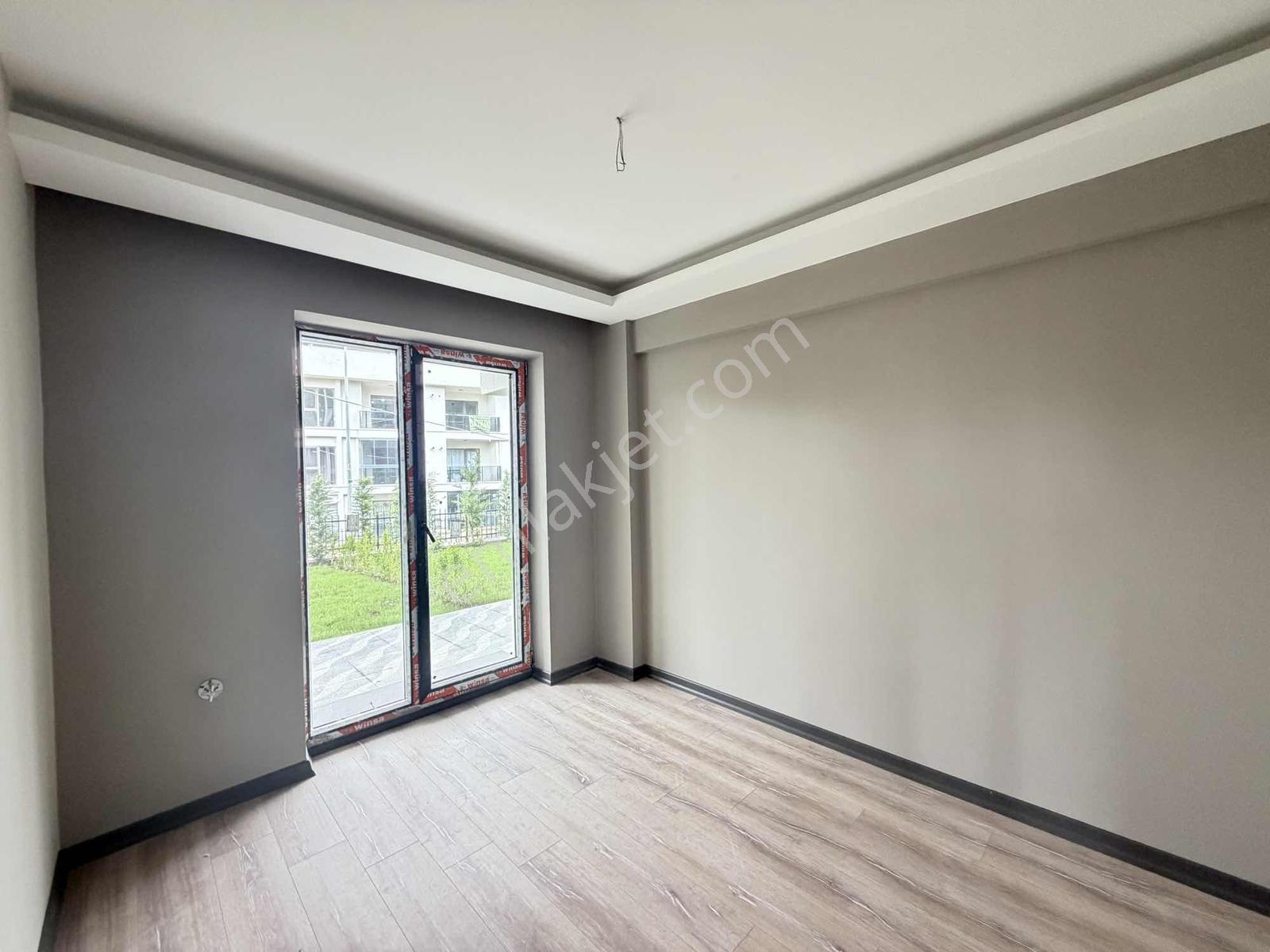 İncekte Site İçi Jewele Komşu İskanlı Ve Bahçe Kullanımlı 2+1 - Görsel 28