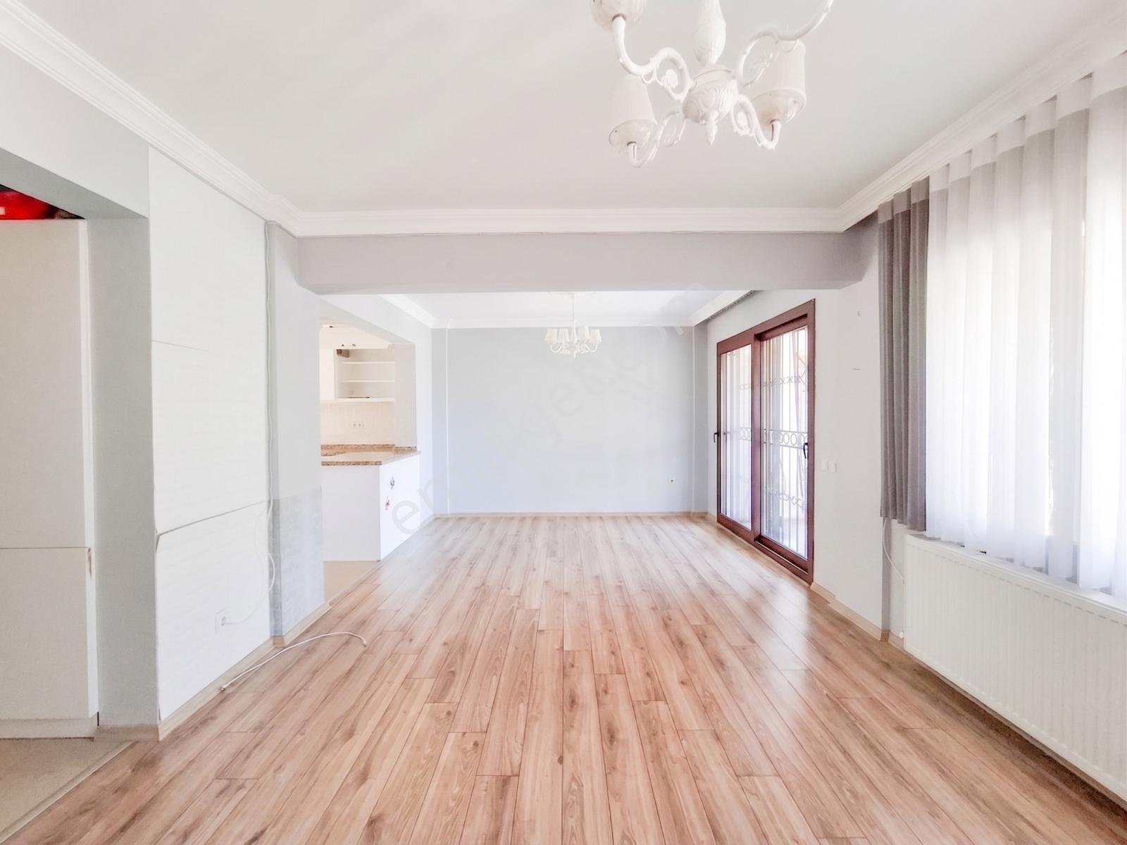 Didim Yeşilkentin Kalbinde Donanımlı Denıze Çok Yakın4+1tribleks - Görsel 24
