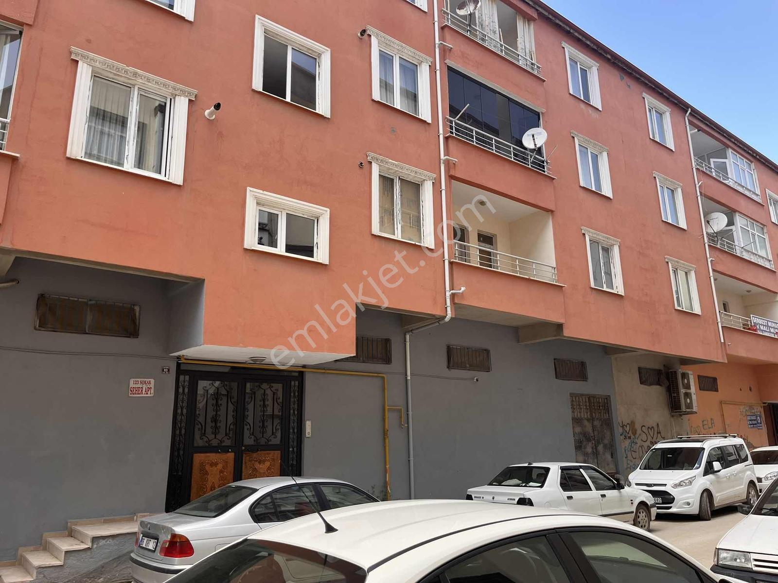 Erol Emlak Tan Bahceli Evler Mah Satılık3+1&150m2 Daire - Görsel 2