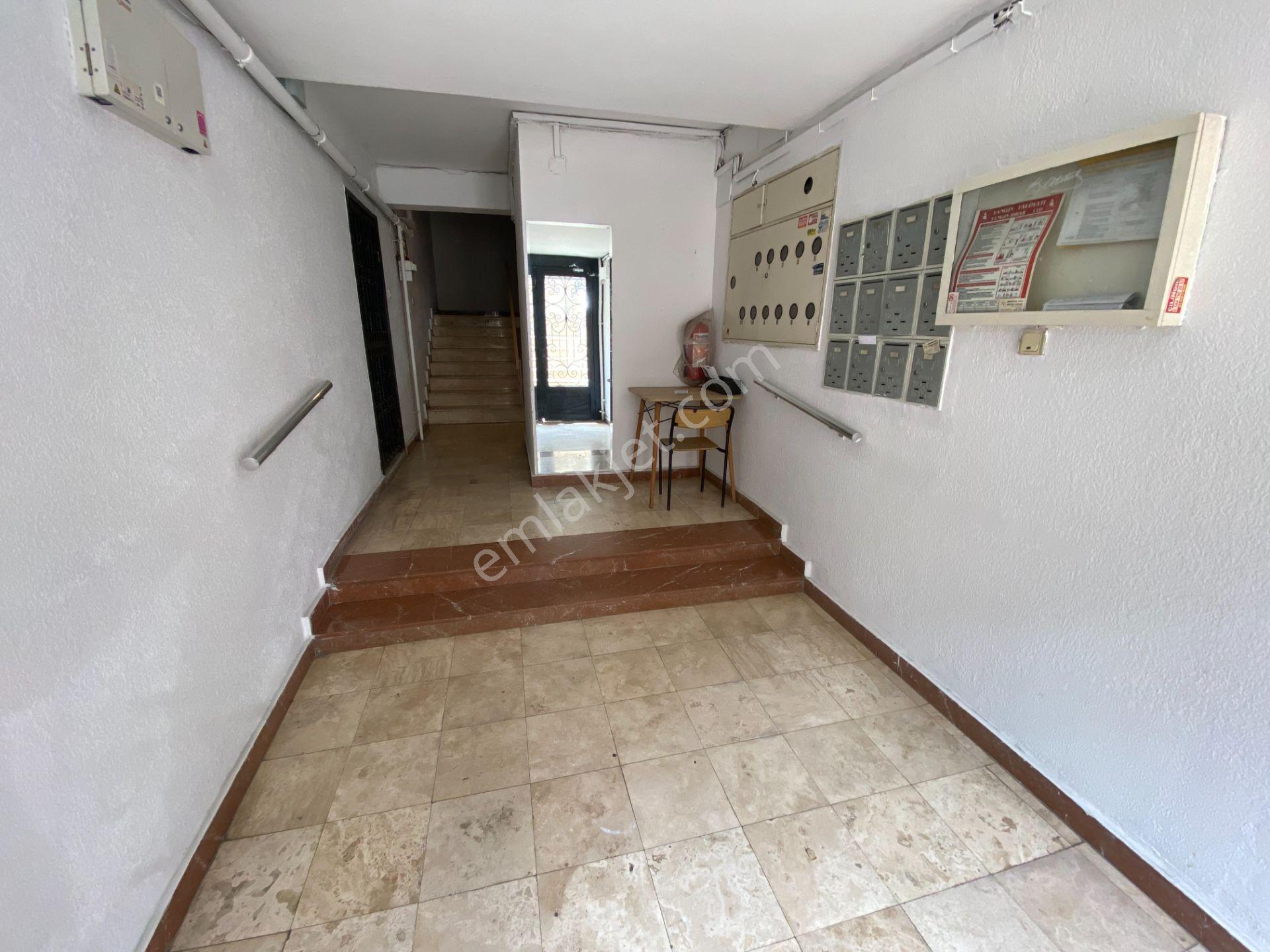 Konak Göztepe İnönü Caddesi’nde Satılık 3+1 Daire - Görsel 19