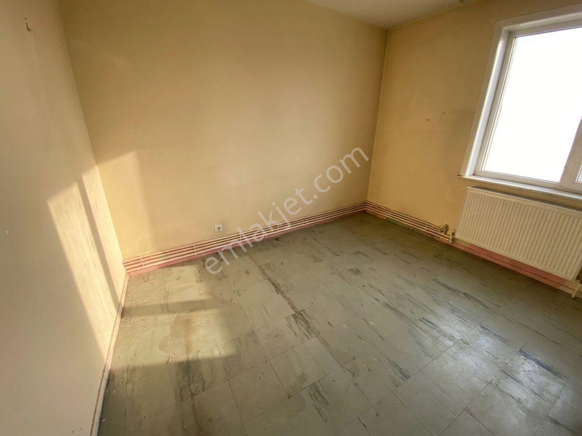 Konak Göztepe İnönü Caddesi’nde Satılık 3+1 Daire - Görsel 13