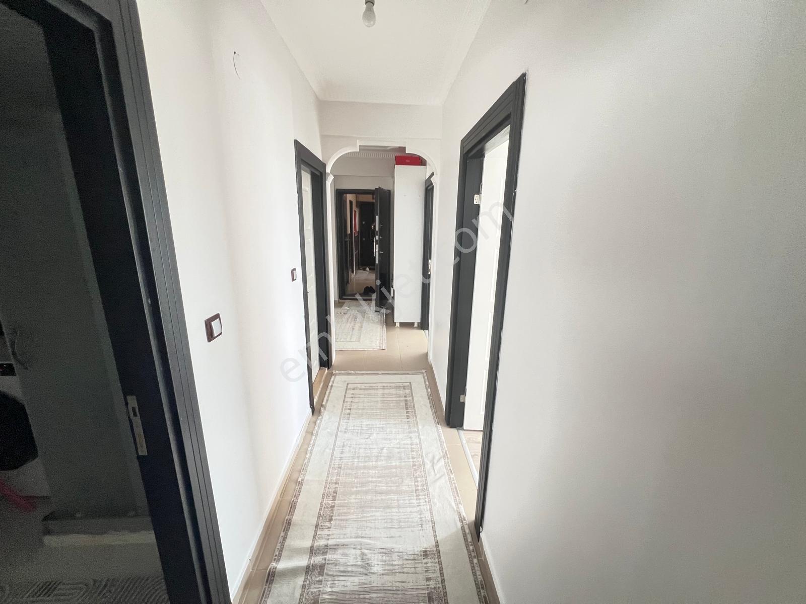 Incom Lıne Gayrimenkul Satıyor 3+1 Geniş Aile Dairesi Üçkuyular - Görsel 12
