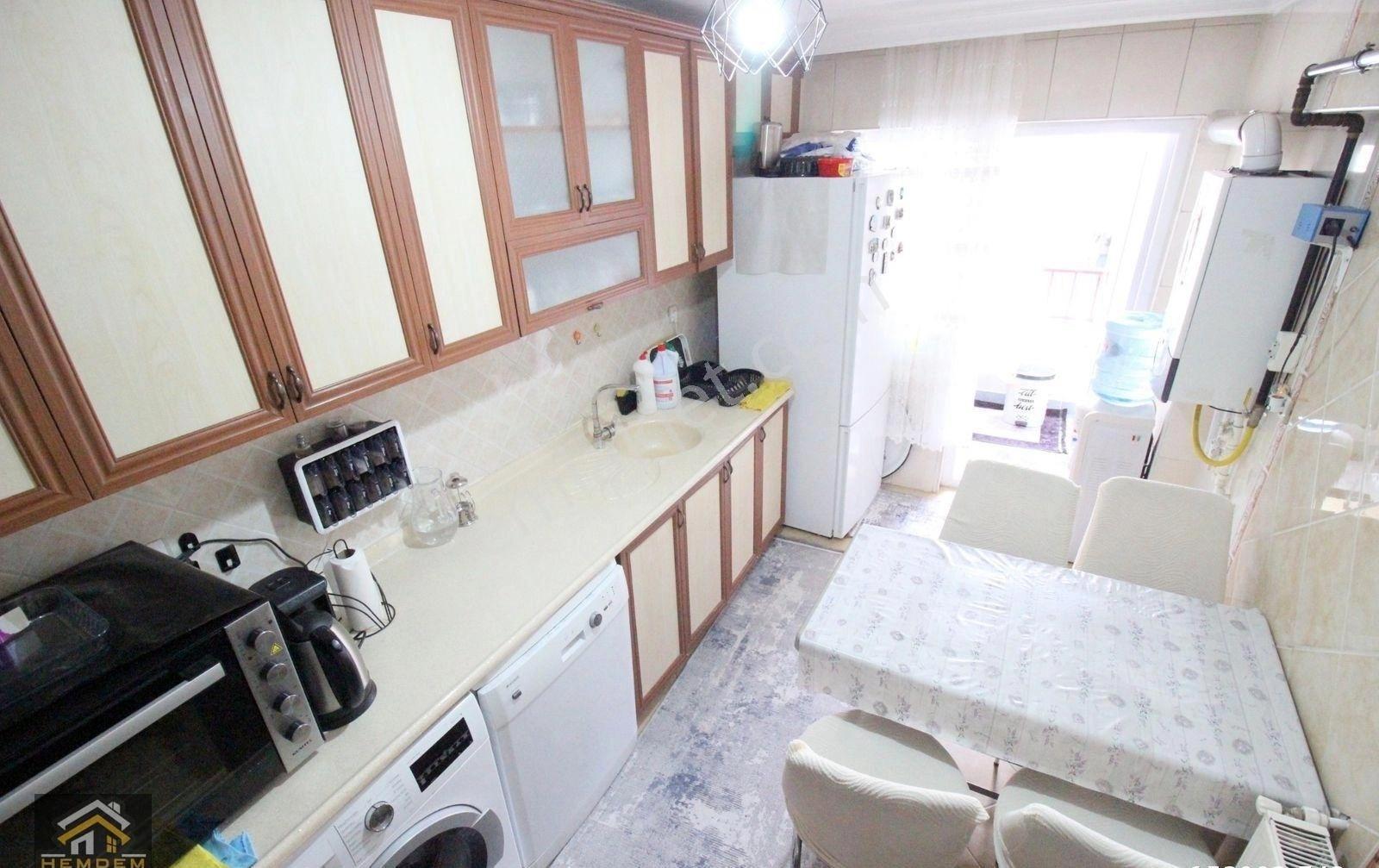 Hemdem Gayrimenkul'den Piyade'de Ana Cadde Üzeri 3+1 Satılık Daire - Görsel 8