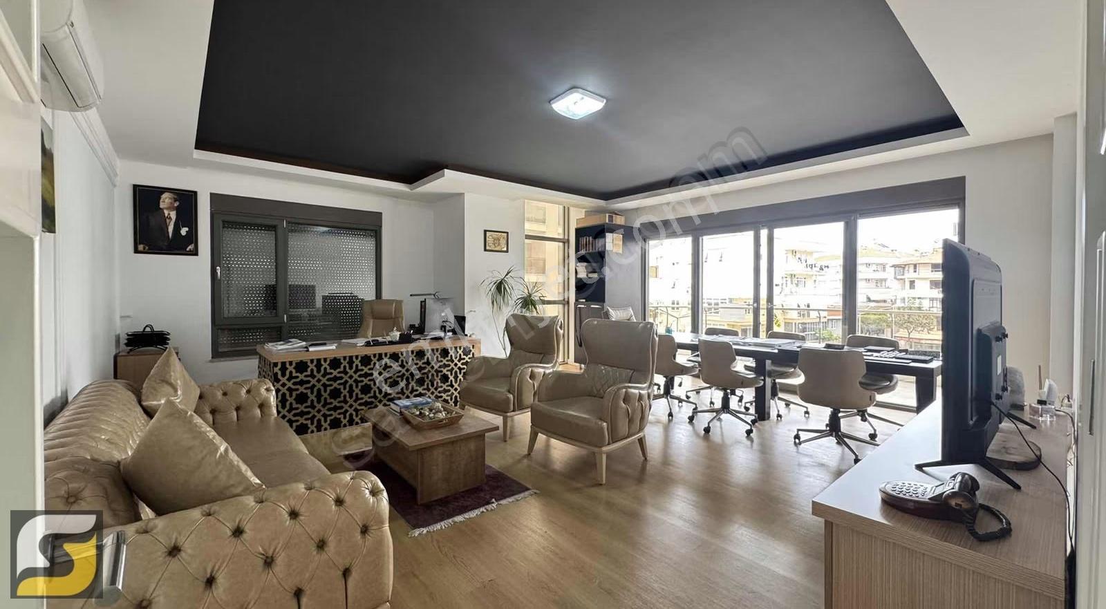 Uygun Center'da Satılık 2+1 Ayrı Mutfak Daire - Görsel 2