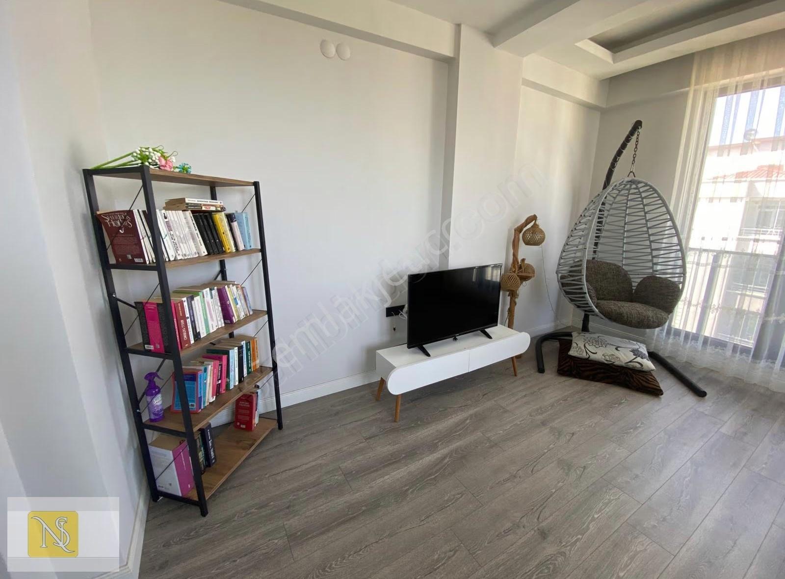 Nş Gayrimenkul'den Geniş Kullanımlı Eşyalı Kiralık 1+1 Daire! - Görsel 29