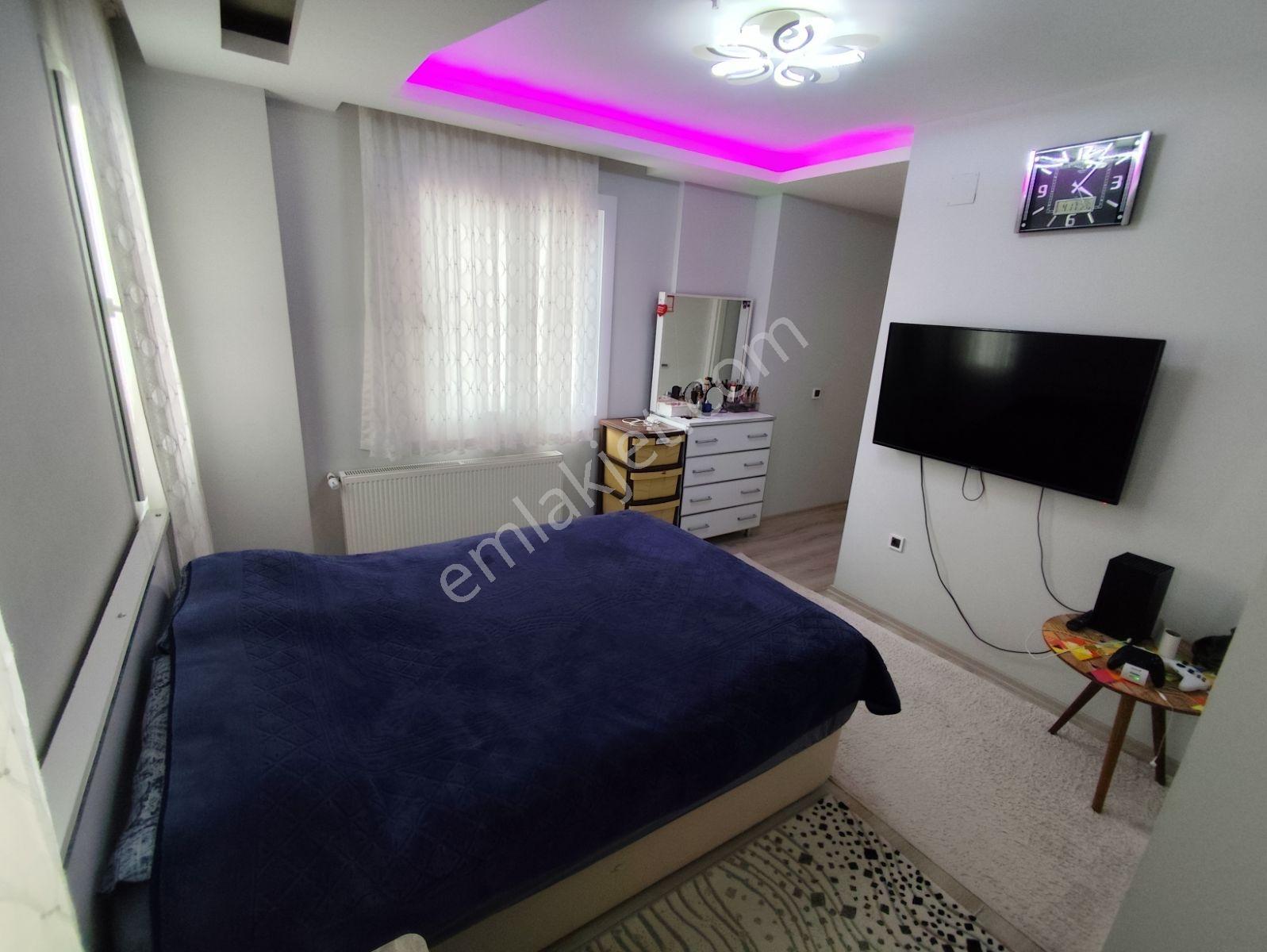 Çarkıpare Havuzlu Güvenlikli Site İçerisinde 3+1 Kapalı Mutfak - Görsel 6
