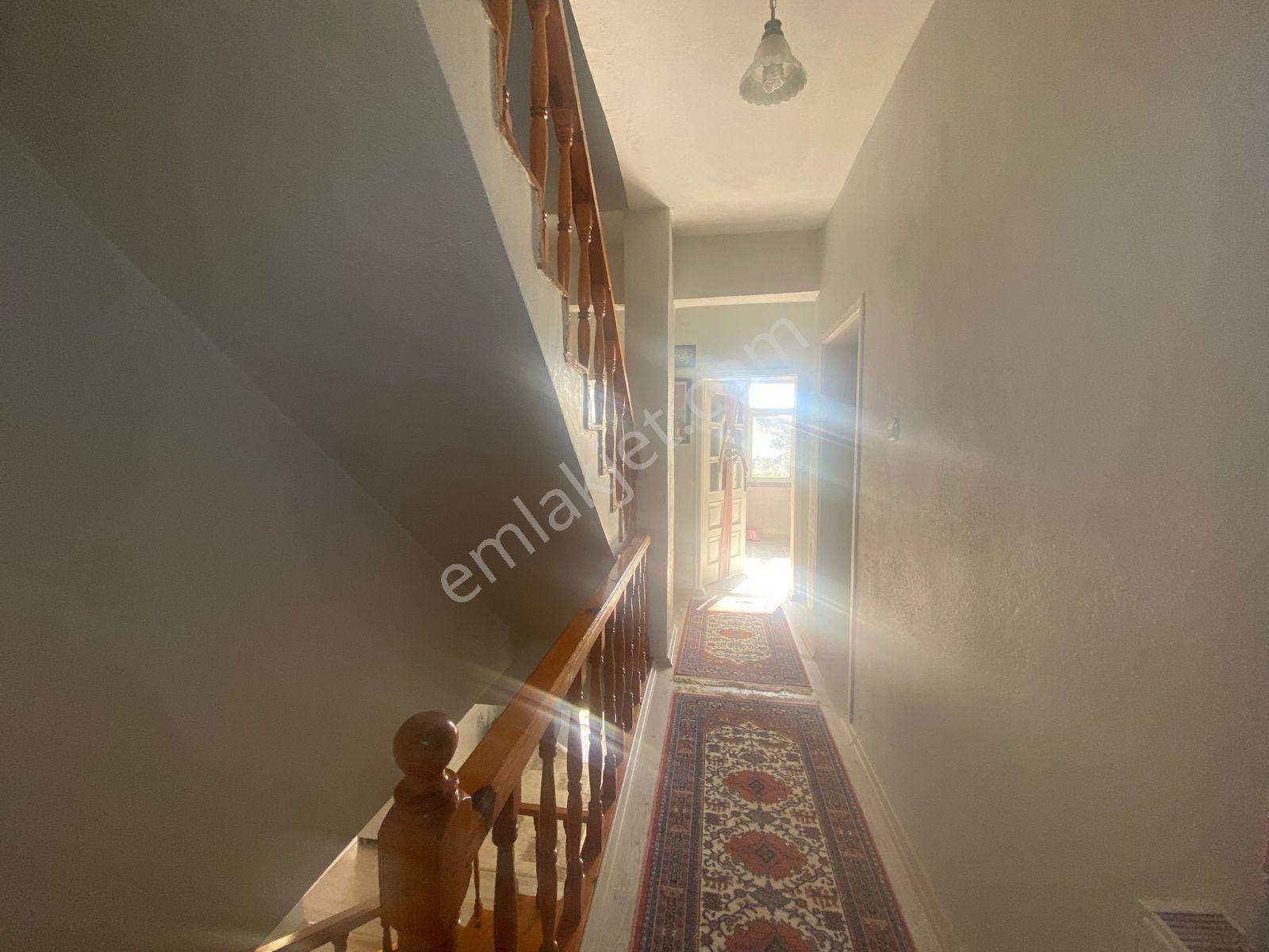 Acil!!! Geyve Hırka 6+1 Tripleks Villa 1200m2 Arsa İçinde Fırsat - Görsel 34