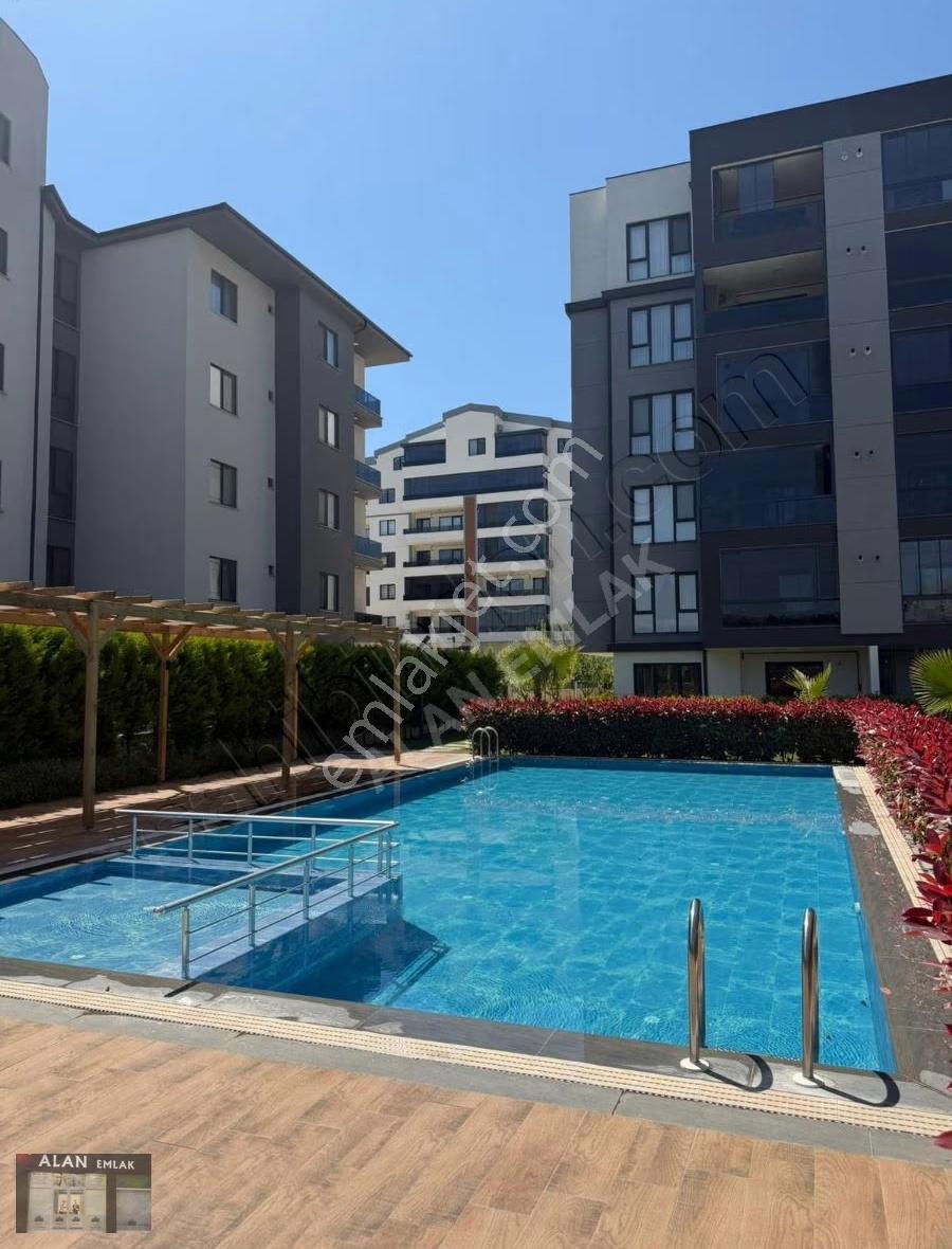 Kayapa'da 4+1 Ultra Lüks 175m2 Net Daire - Görsel 11