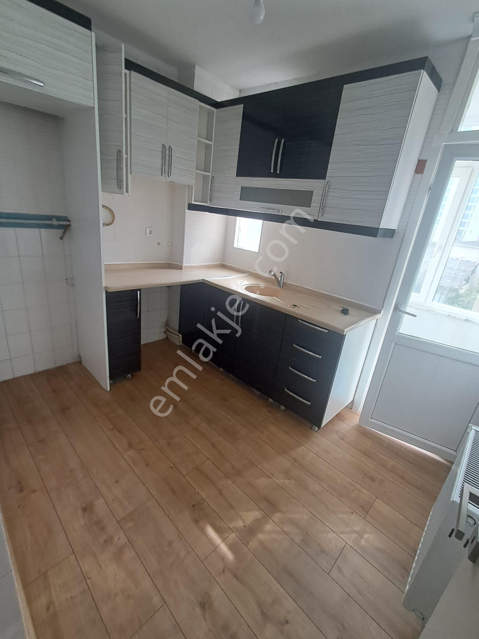 Oryaştan Ataşehir İçerenköy City Avm Ye Yakın 120m2 3+1 Daire - Görsel 5