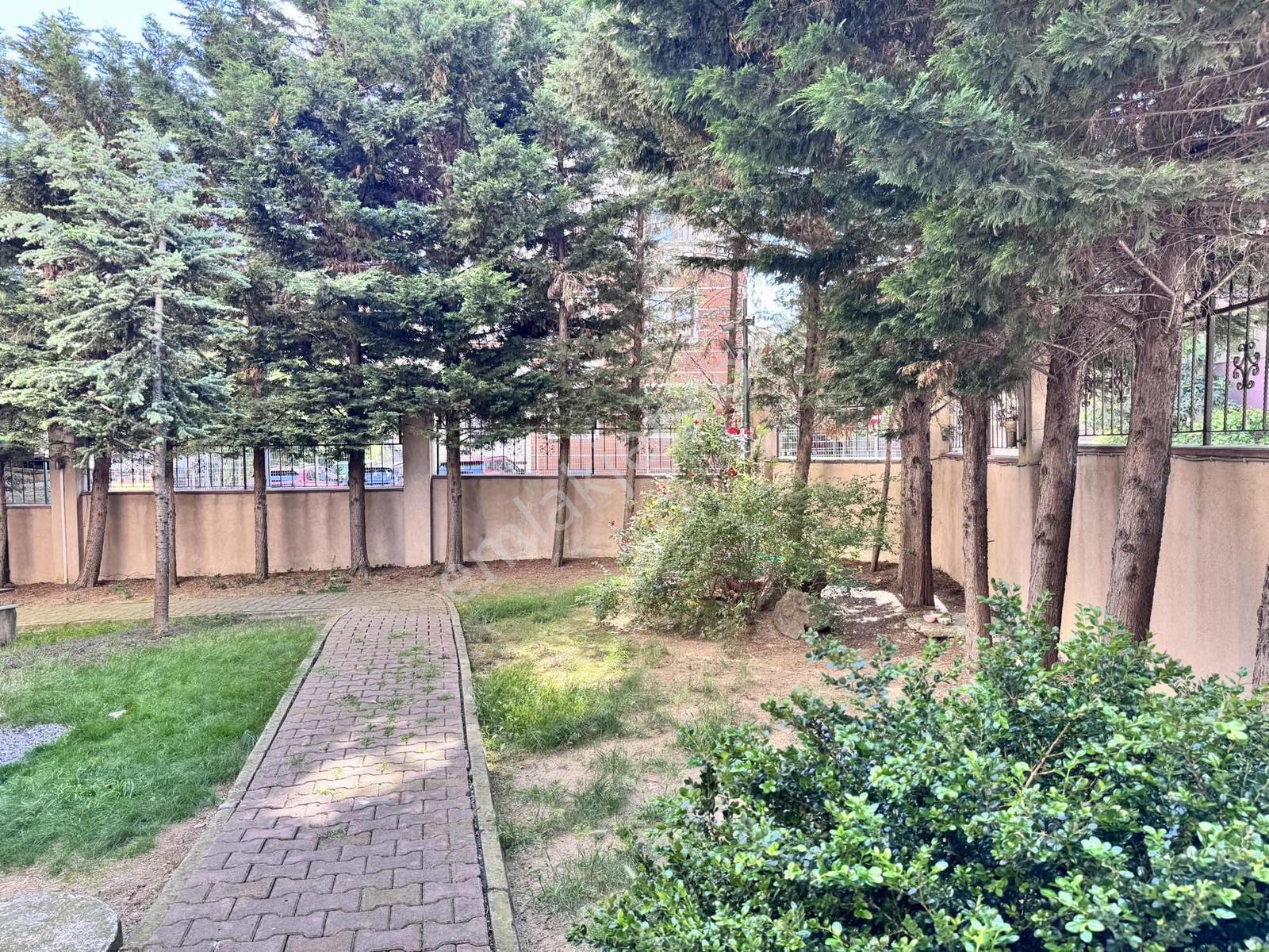 Madenlerde Metroya Yakın Havuzlu Otoparklı Site İçinde 2+1 Daire - Görsel 31
