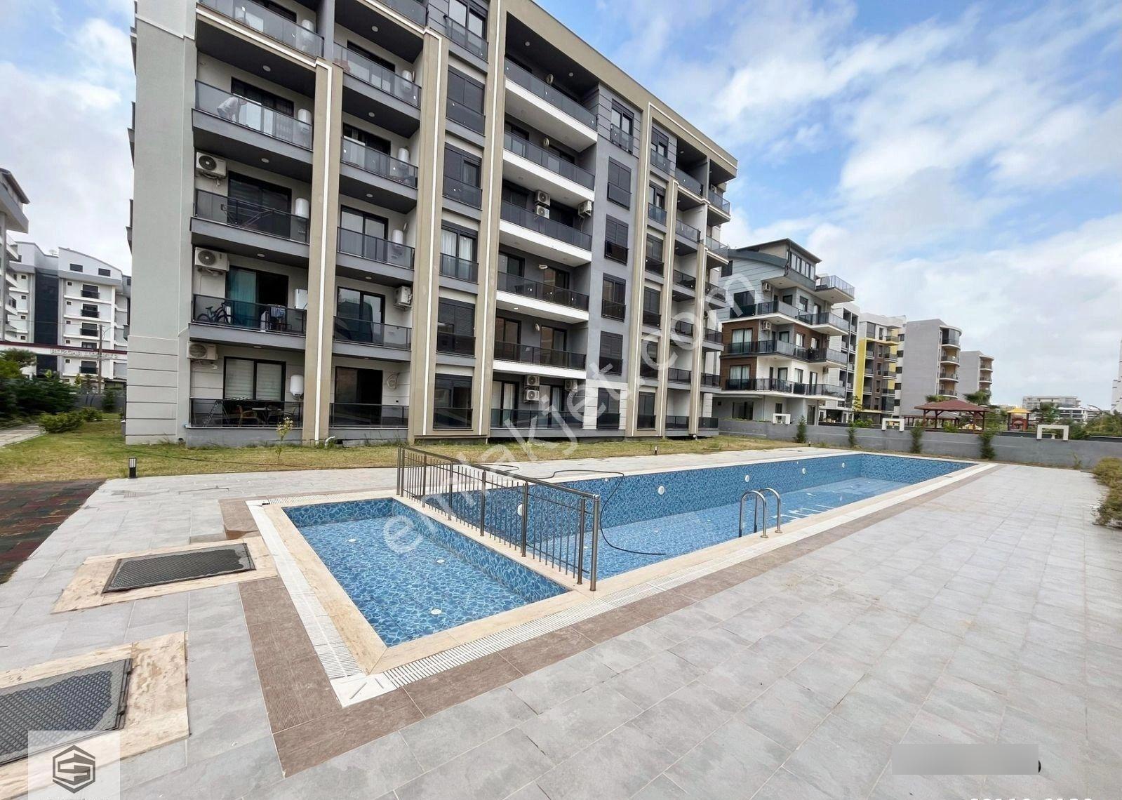 Aksu Altıntaş - İskanlı - Yaşam Başlamış Site'de 1+1 Bahçe Katı