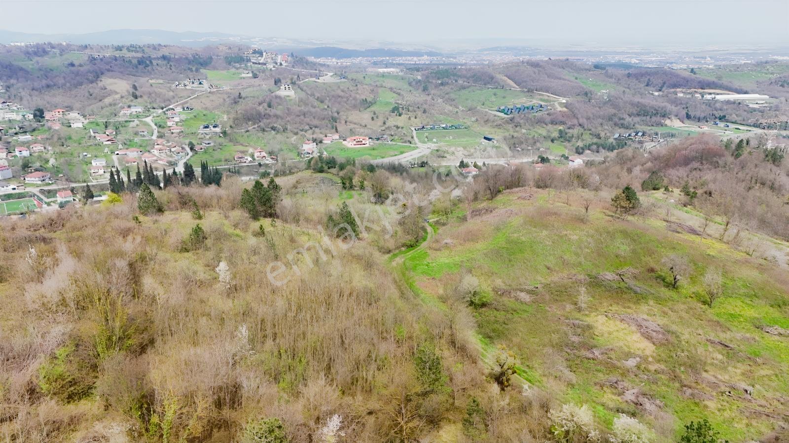 Sapanca Akçay 3998m2 Resmi Yol Elektrik Düz Çevresi Turizm Tesis - Görsel 7