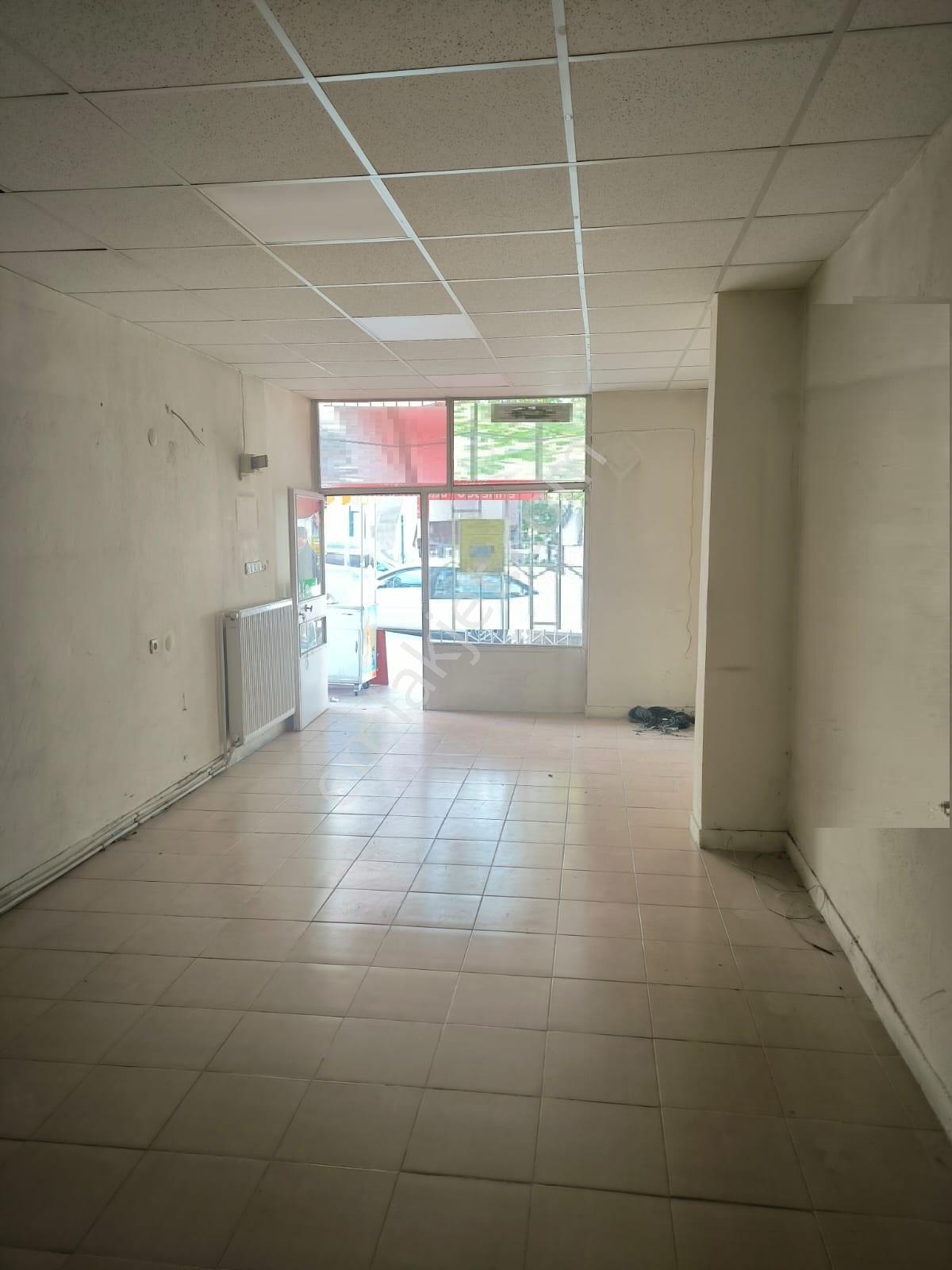 Etimesgut Merkezde Hastane Yakını Kiralık Dükkan Polat Emlaktan - Görsel 4