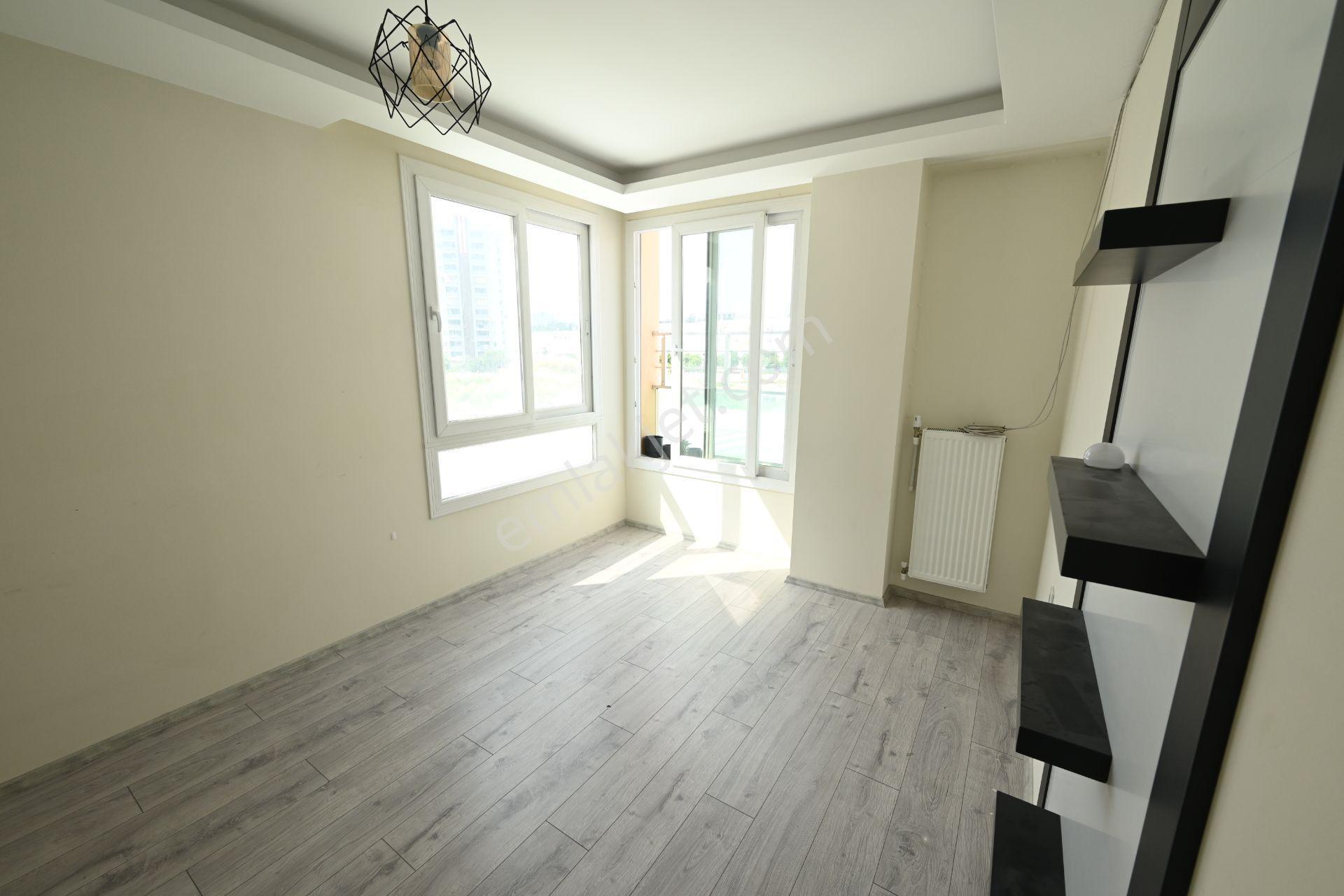 Üstünkent'ten Çiftlikköy'de Üniversite Hastane Yanı Kiralık 3+1 - Görsel 29