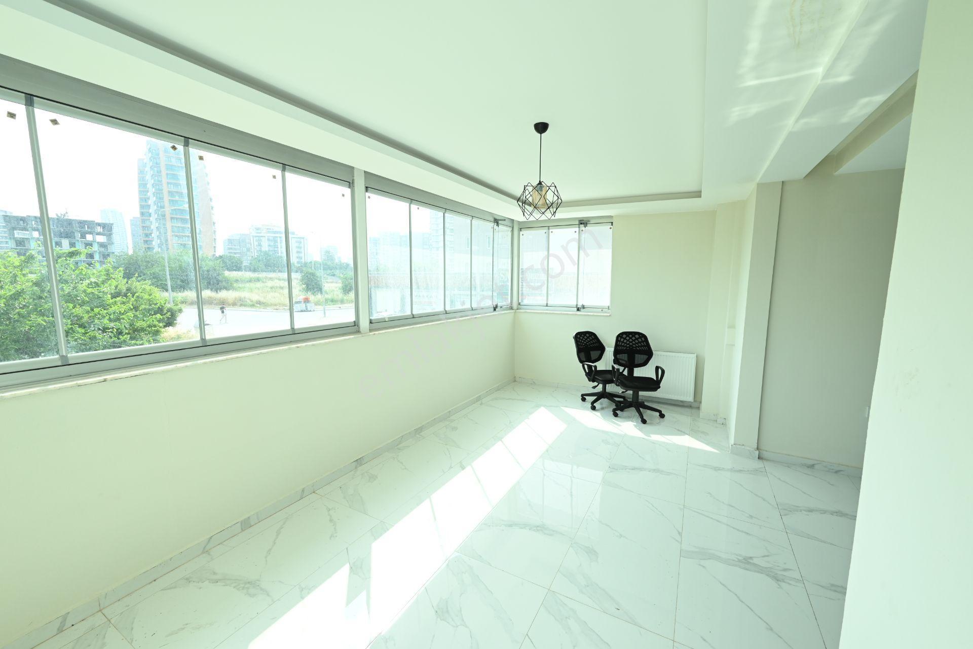Üstünkent'ten Çiftlikköy'de Üniversite Hastane Yanı Kiralık 3+1 - Görsel 19