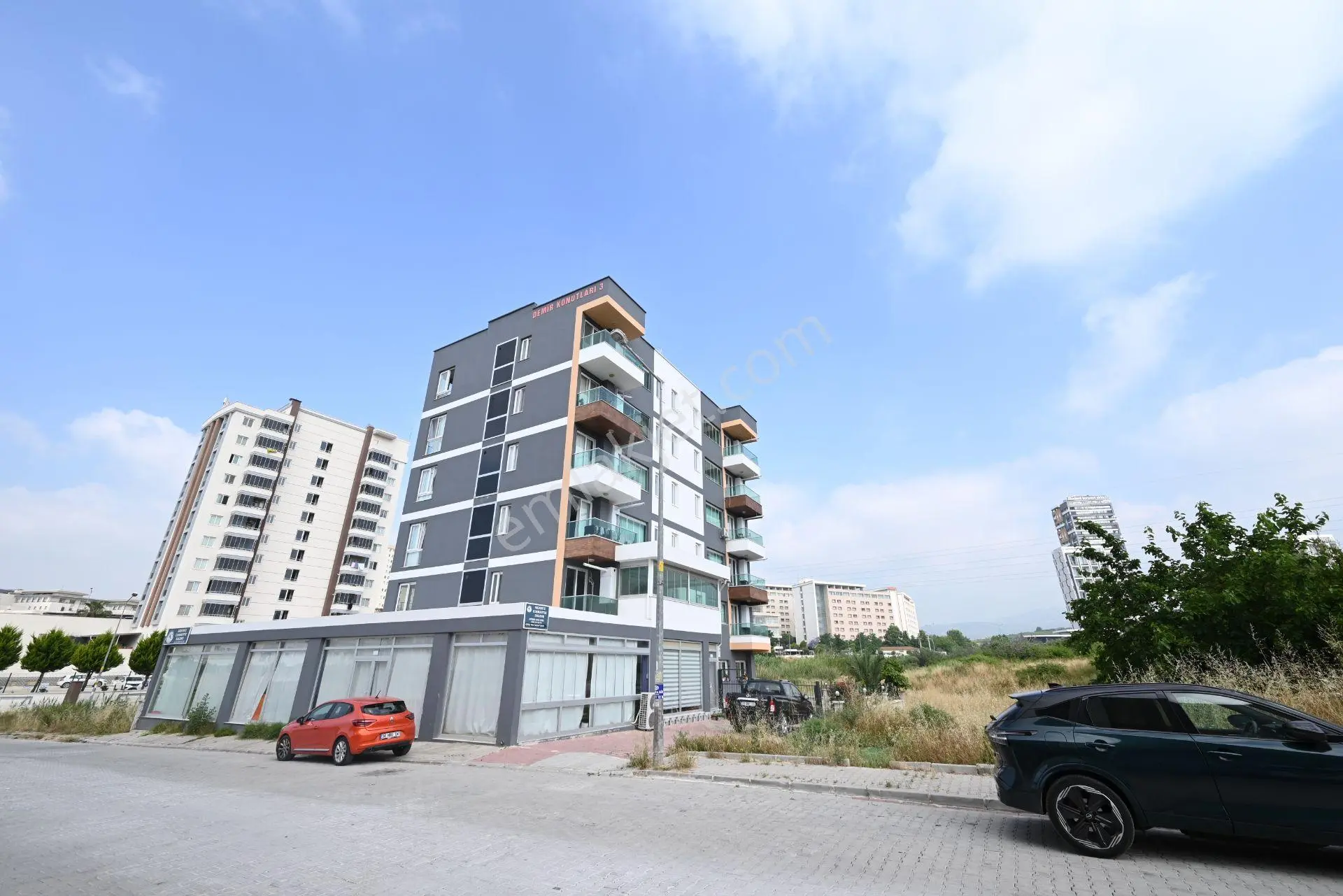 Üstünkent'ten Çiftlikköy'de Üniversite Hastane Yanı Kiralık 3+1
