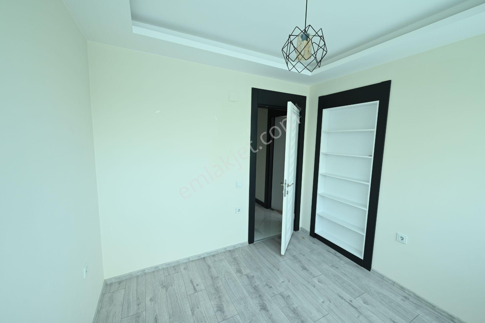 Üstünkent'ten Çiftlikköy'de Üniversite Hastane Yanı Kiralık 3+1 - Görsel 36
